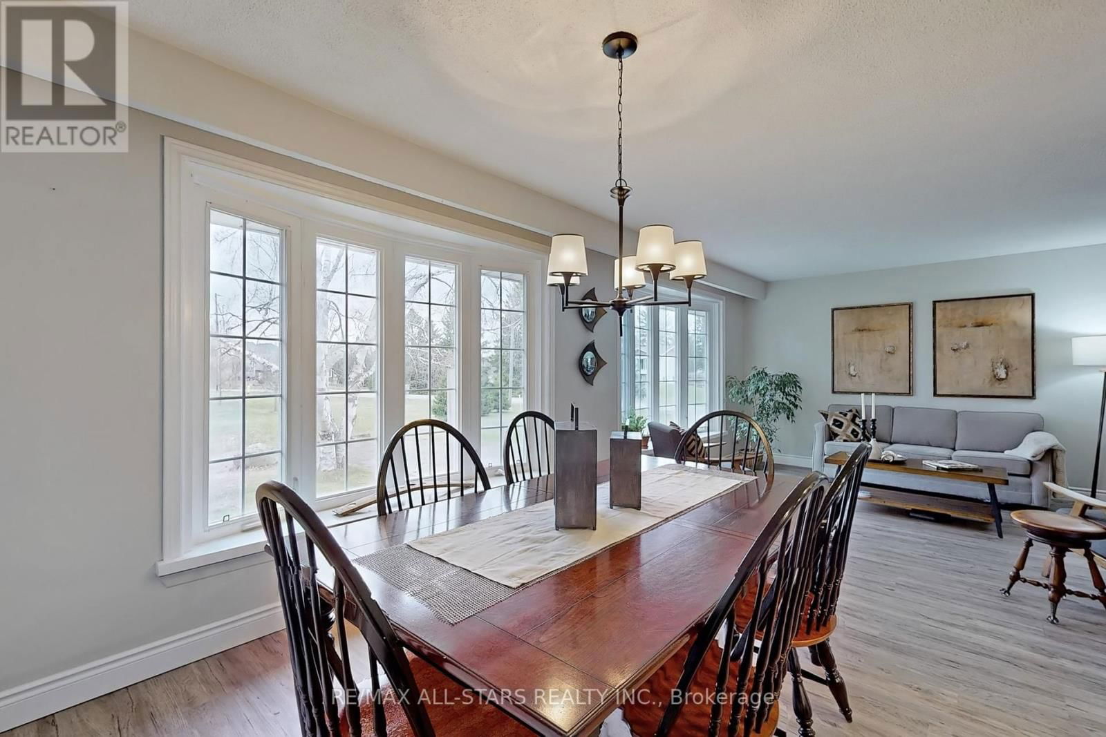 4 KIRTON COURT Image 13