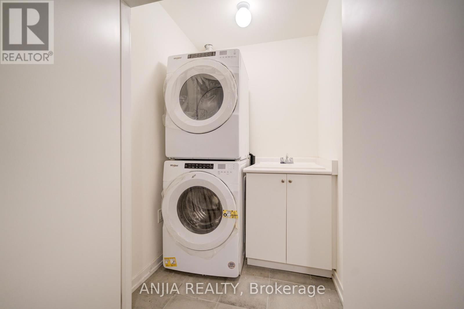 46 ARMILLO PLACE Image 10