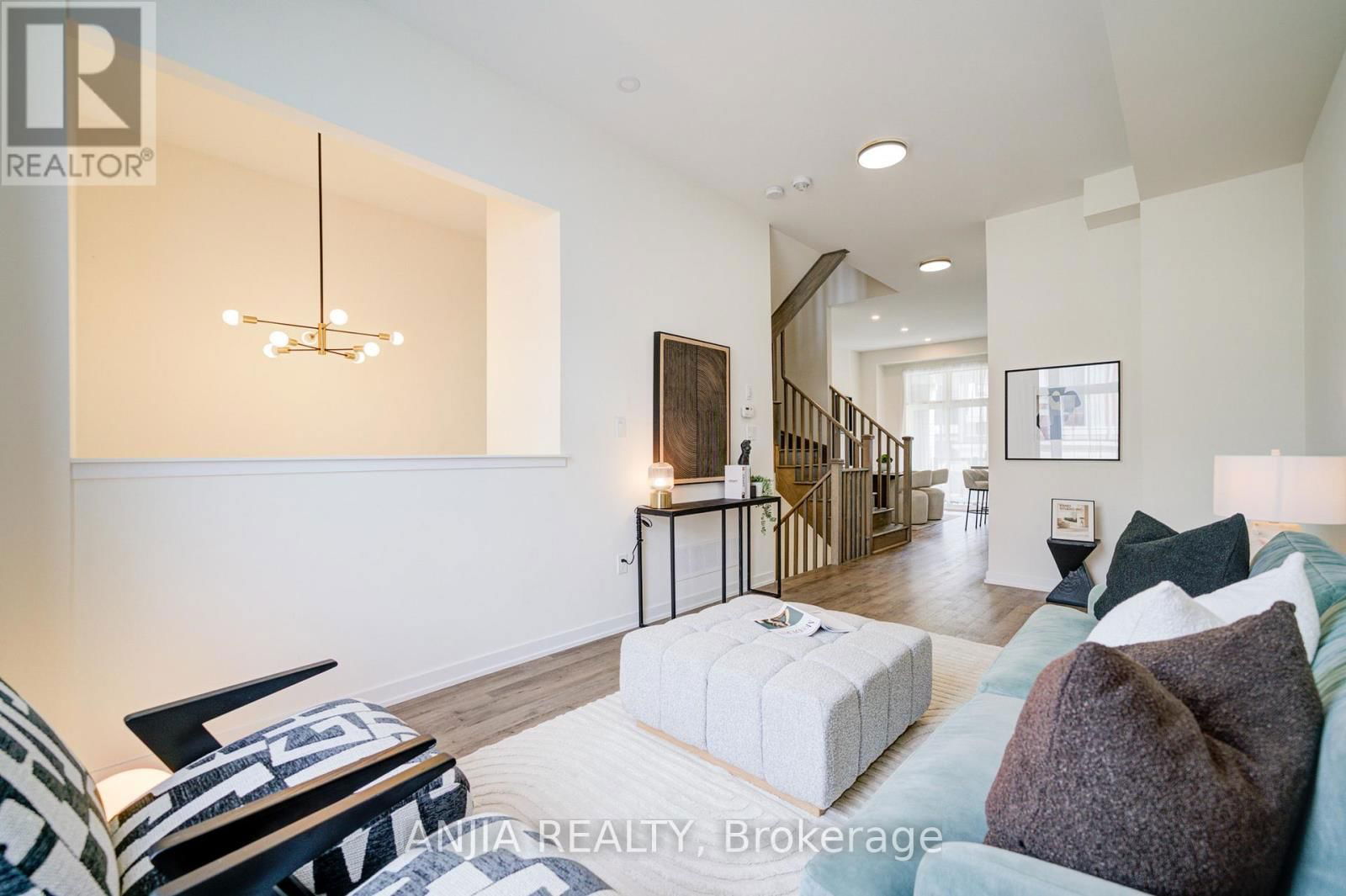 46 ARMILLO PLACE Image 18