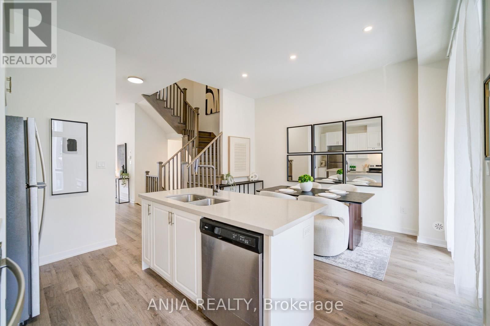 46 ARMILLO PLACE Image 23