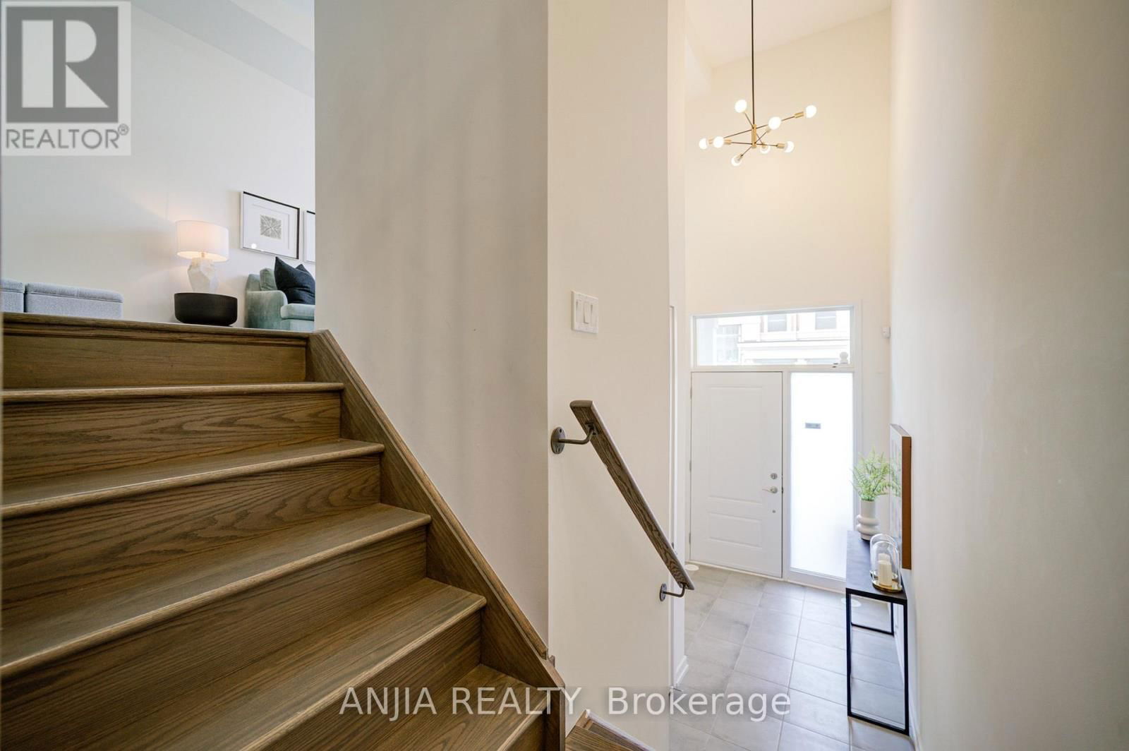 46 ARMILLO PLACE Image 35