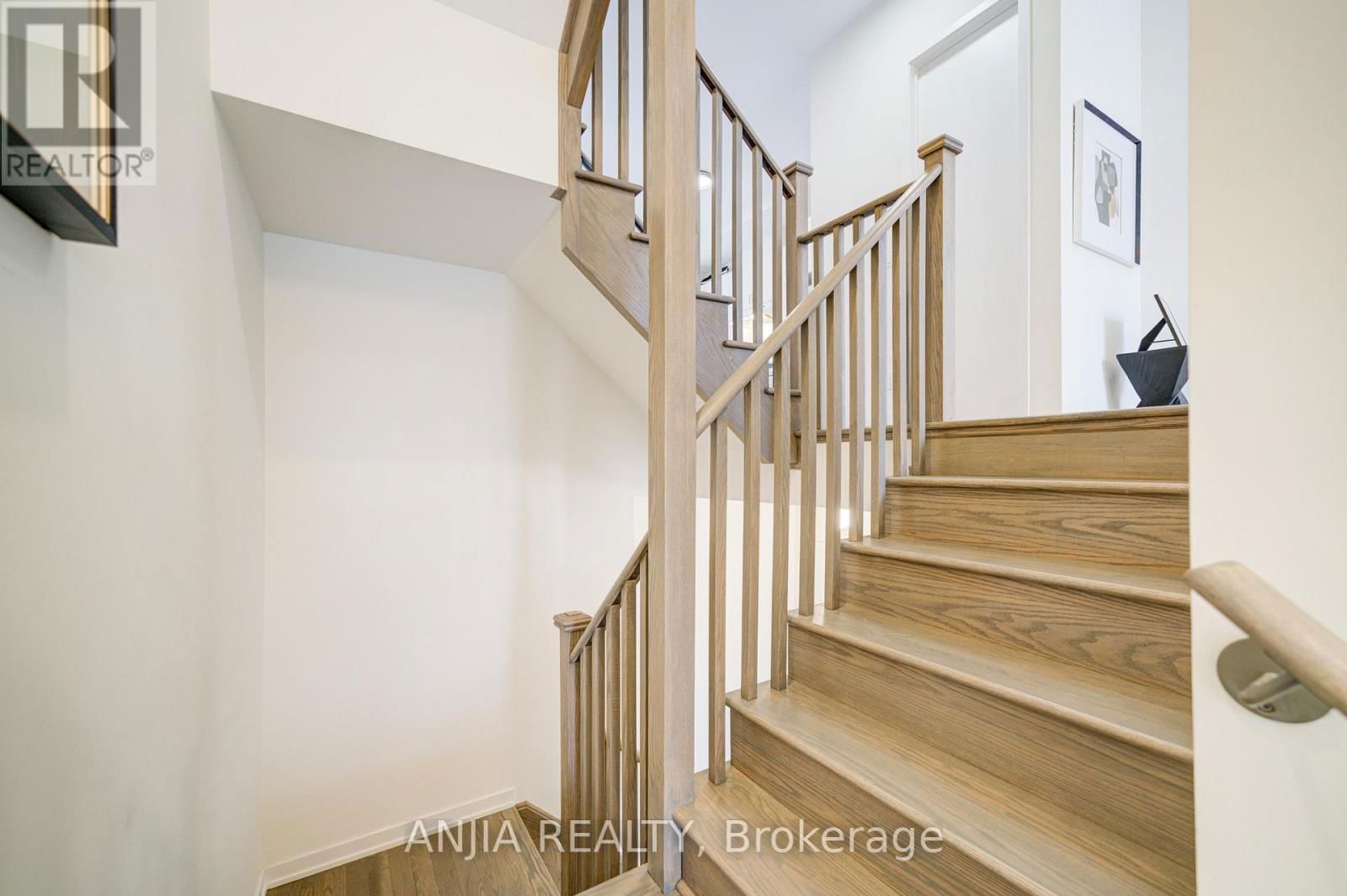 46 ARMILLO PLACE Image 36