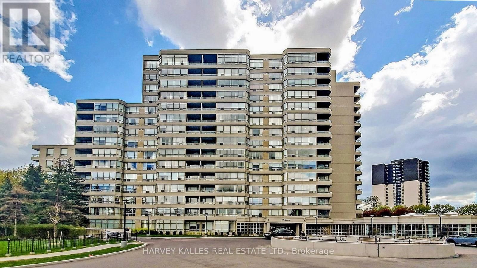 1204 - 11 TOWNSGATE DRIVE Image 1