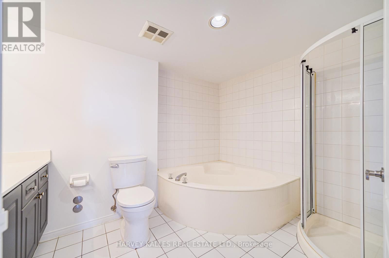 1204 - 11 TOWNSGATE DRIVE Image 28