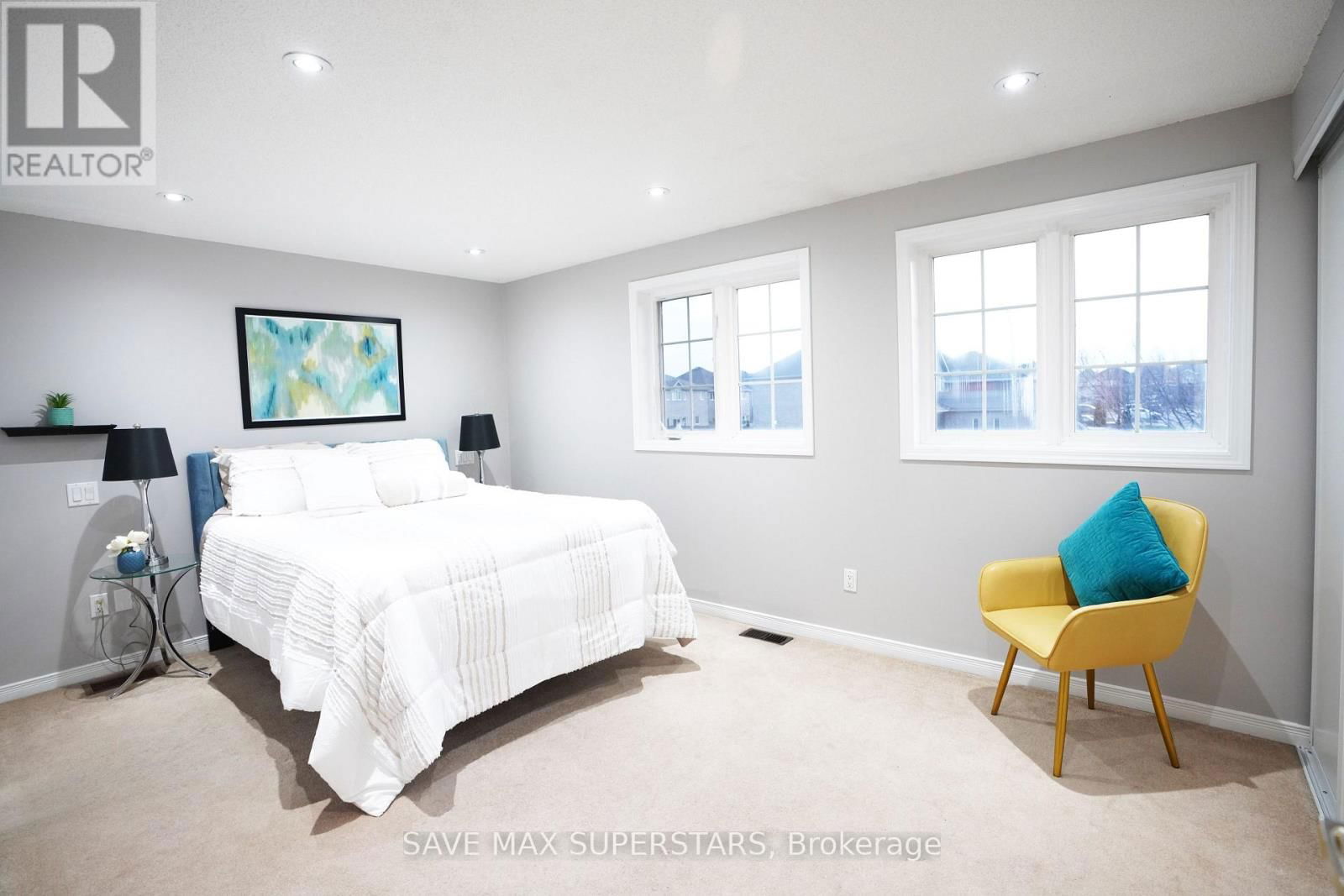 2023 SWAN STREET Image 23
