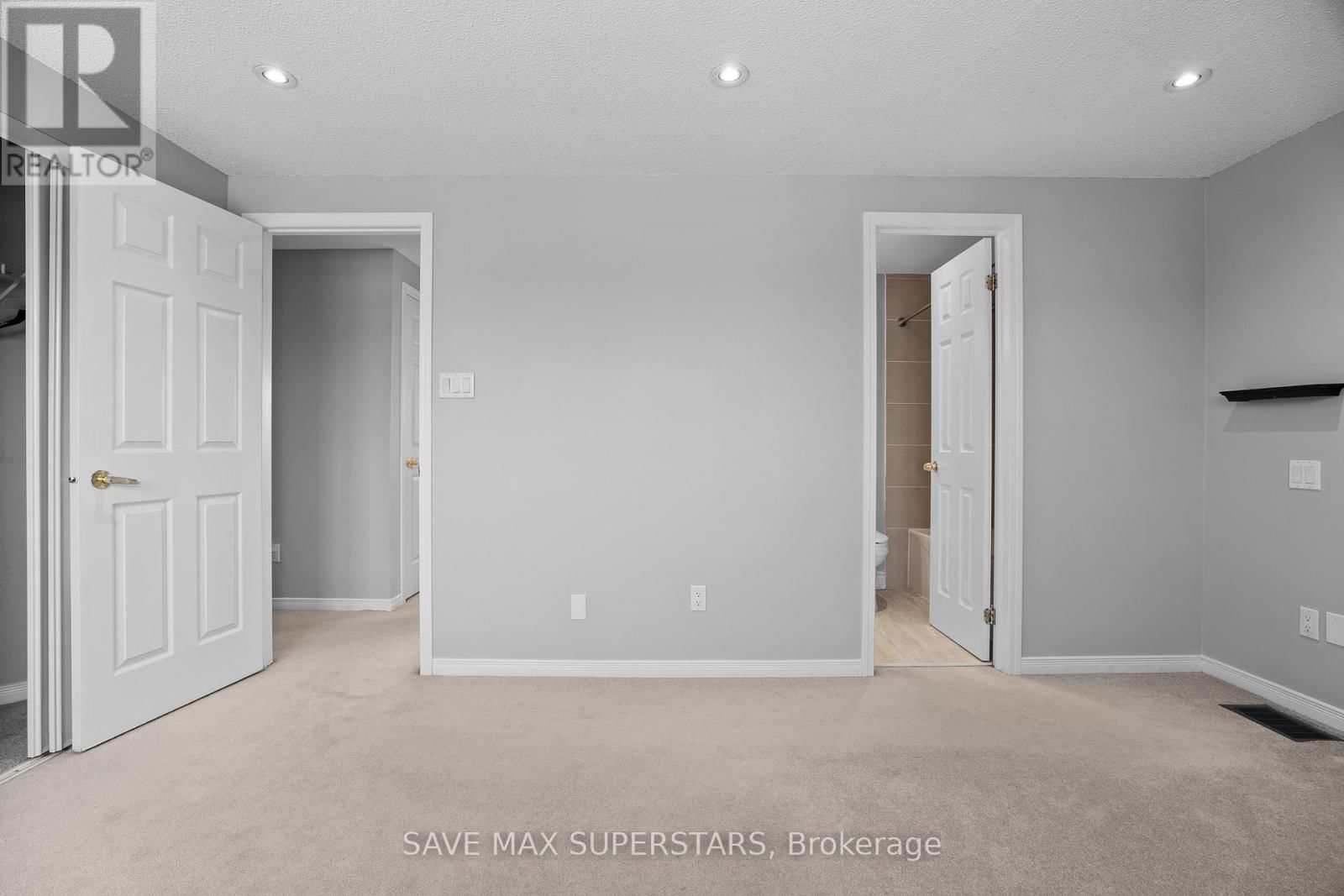 2023 SWAN STREET Image 28