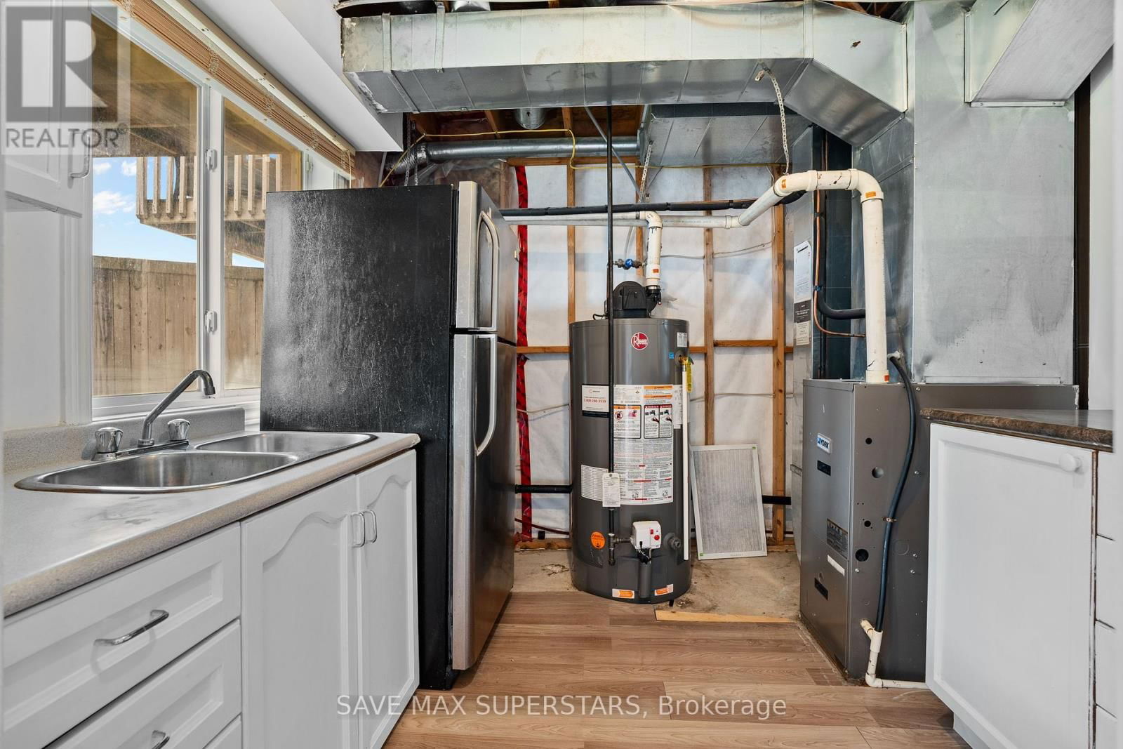 2023 SWAN STREET Image 42