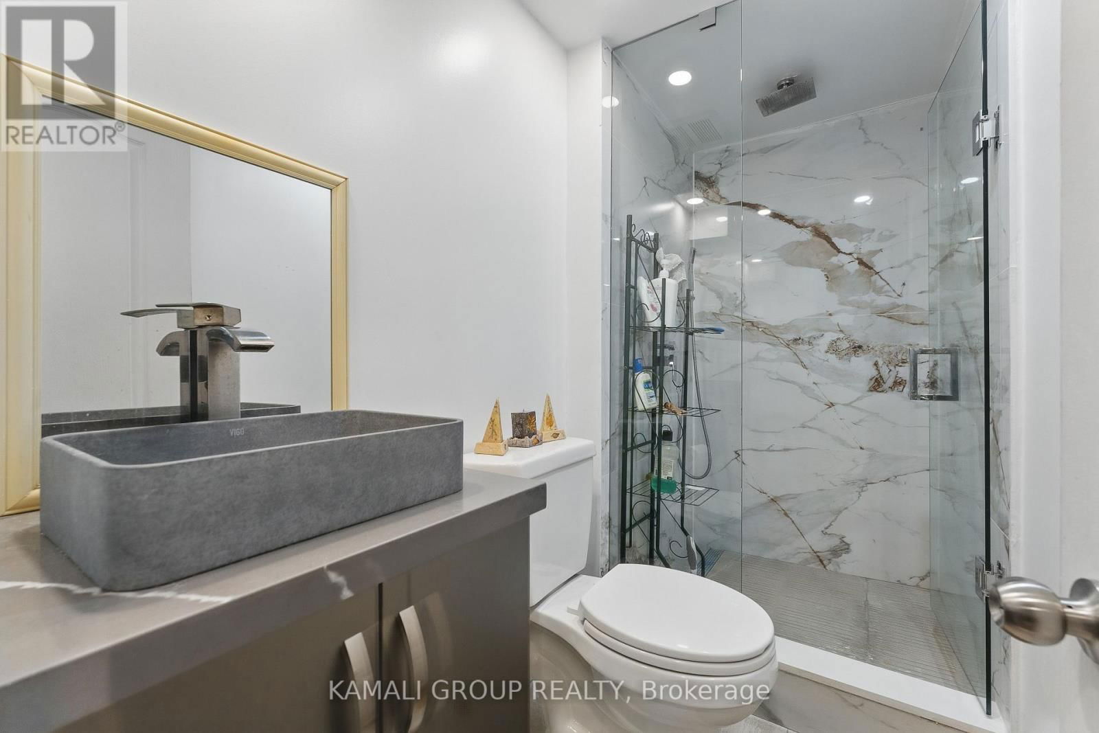 129 BAYVIEW PARKWAY Image 33