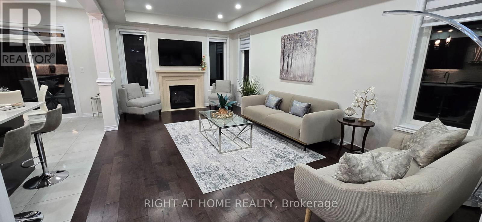 83 HILTS DRIVE Image 1
