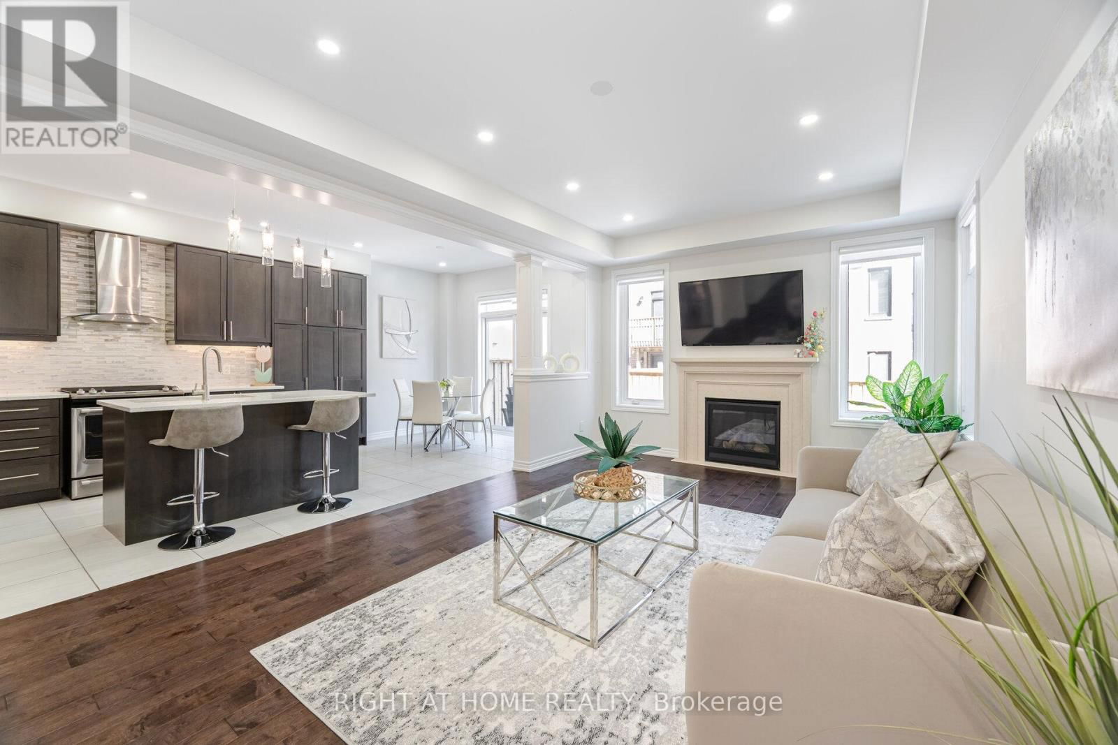 83 HILTS DRIVE Image 18