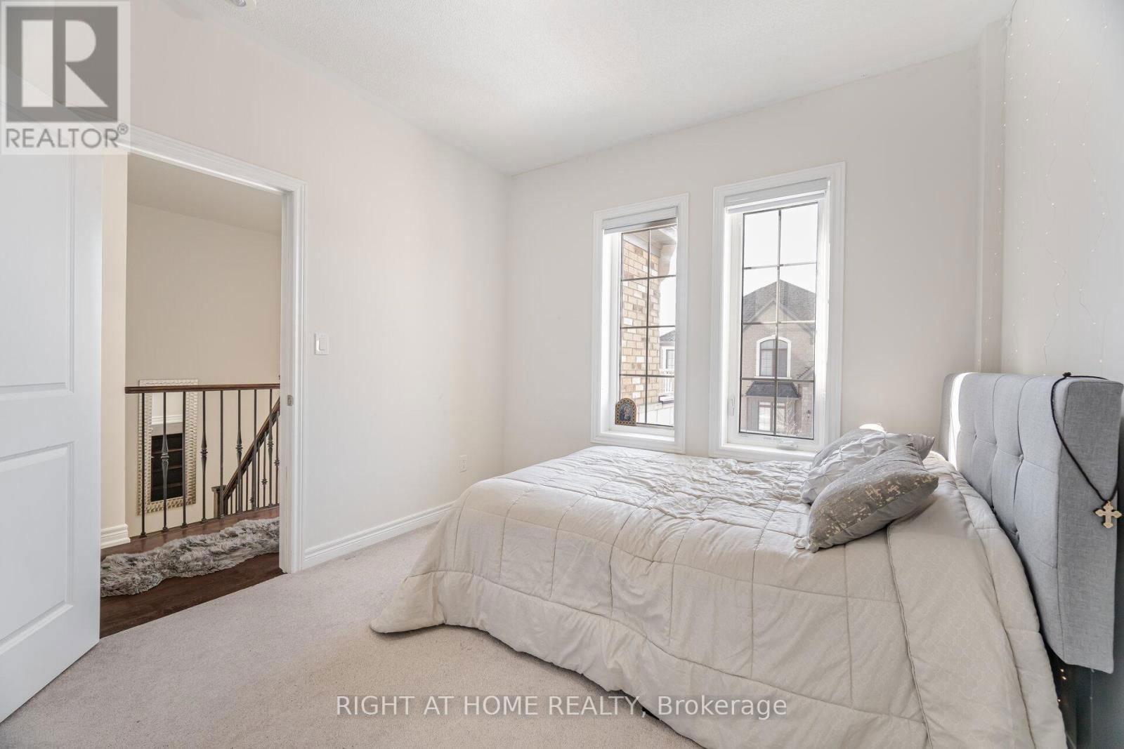 83 HILTS DRIVE Image 35