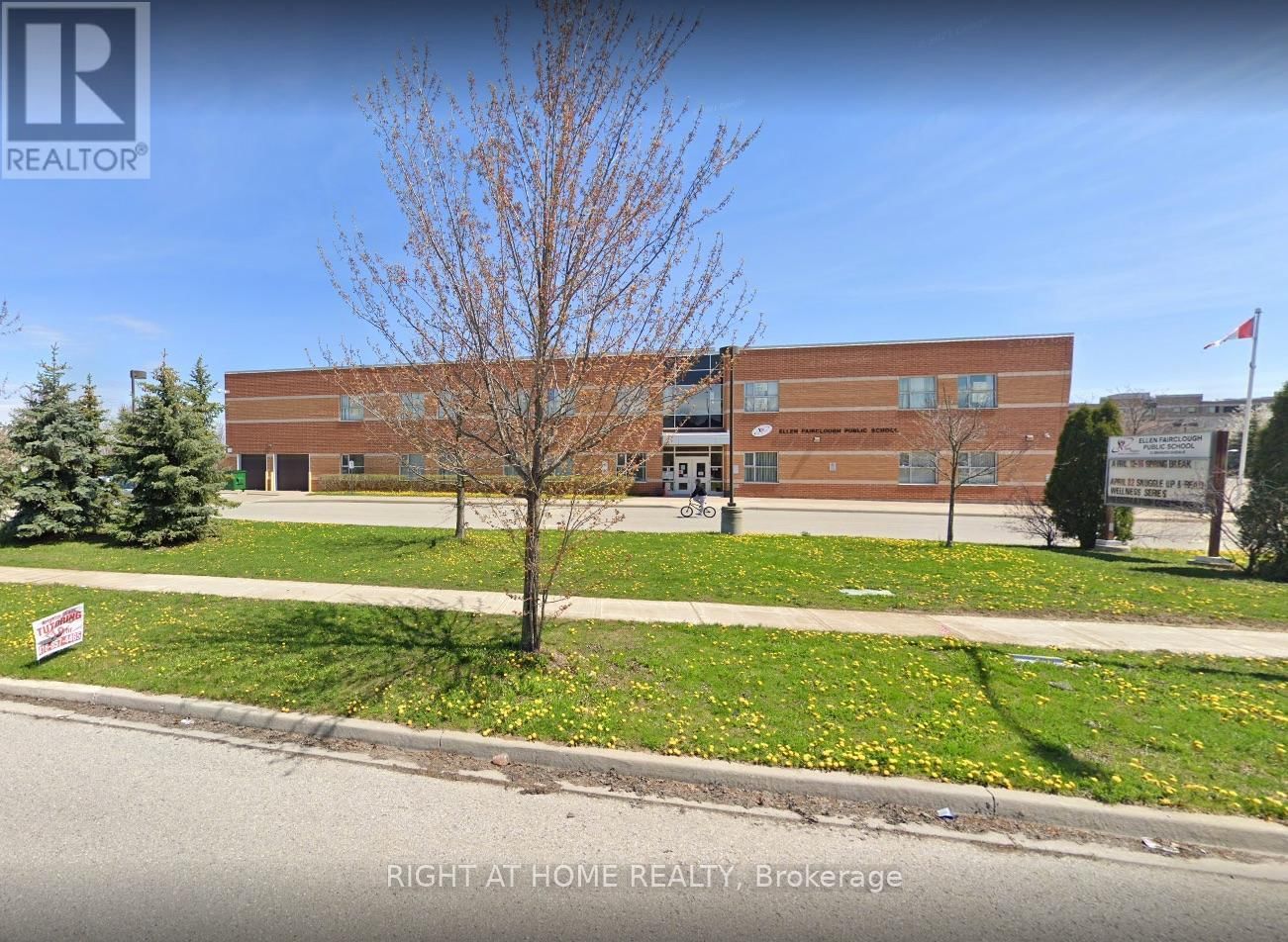301 - 7428 MARKHAM ROAD Image 25