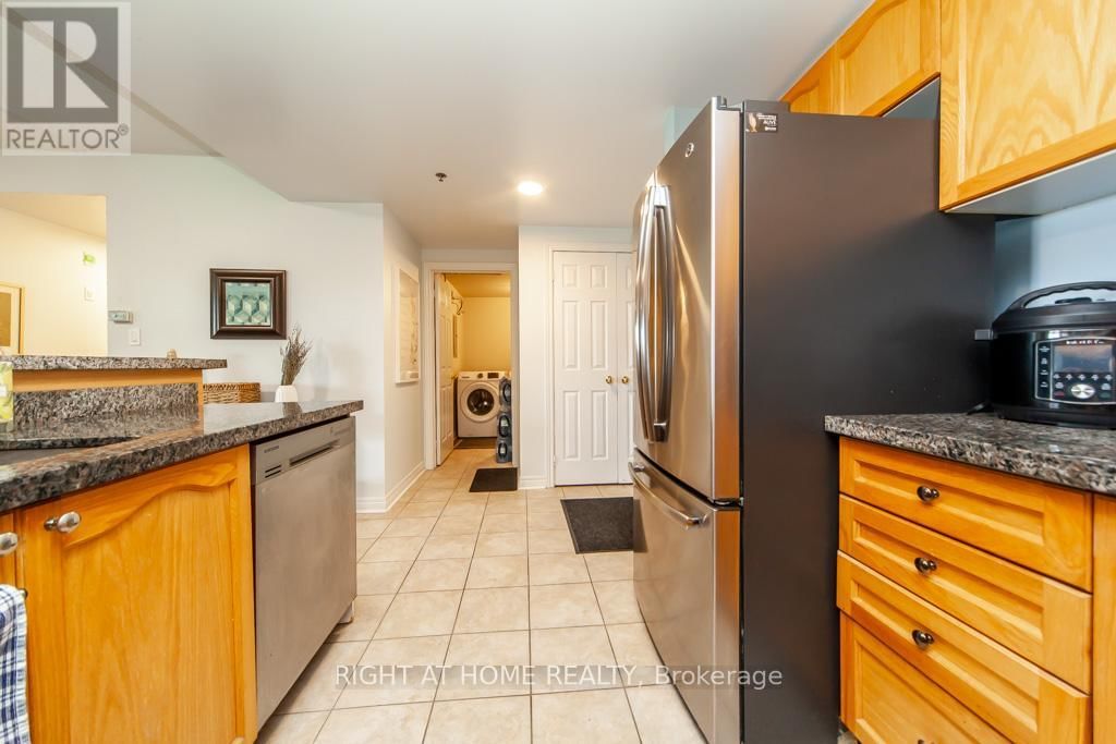 301 - 7428 MARKHAM ROAD Image 26