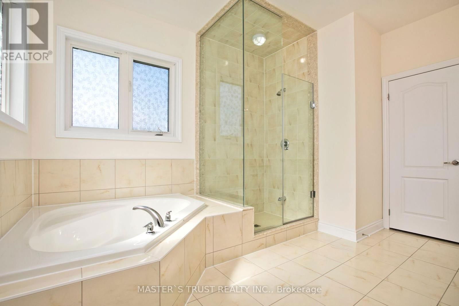 926 ERNEST COUSINS CIRCLE Image 33