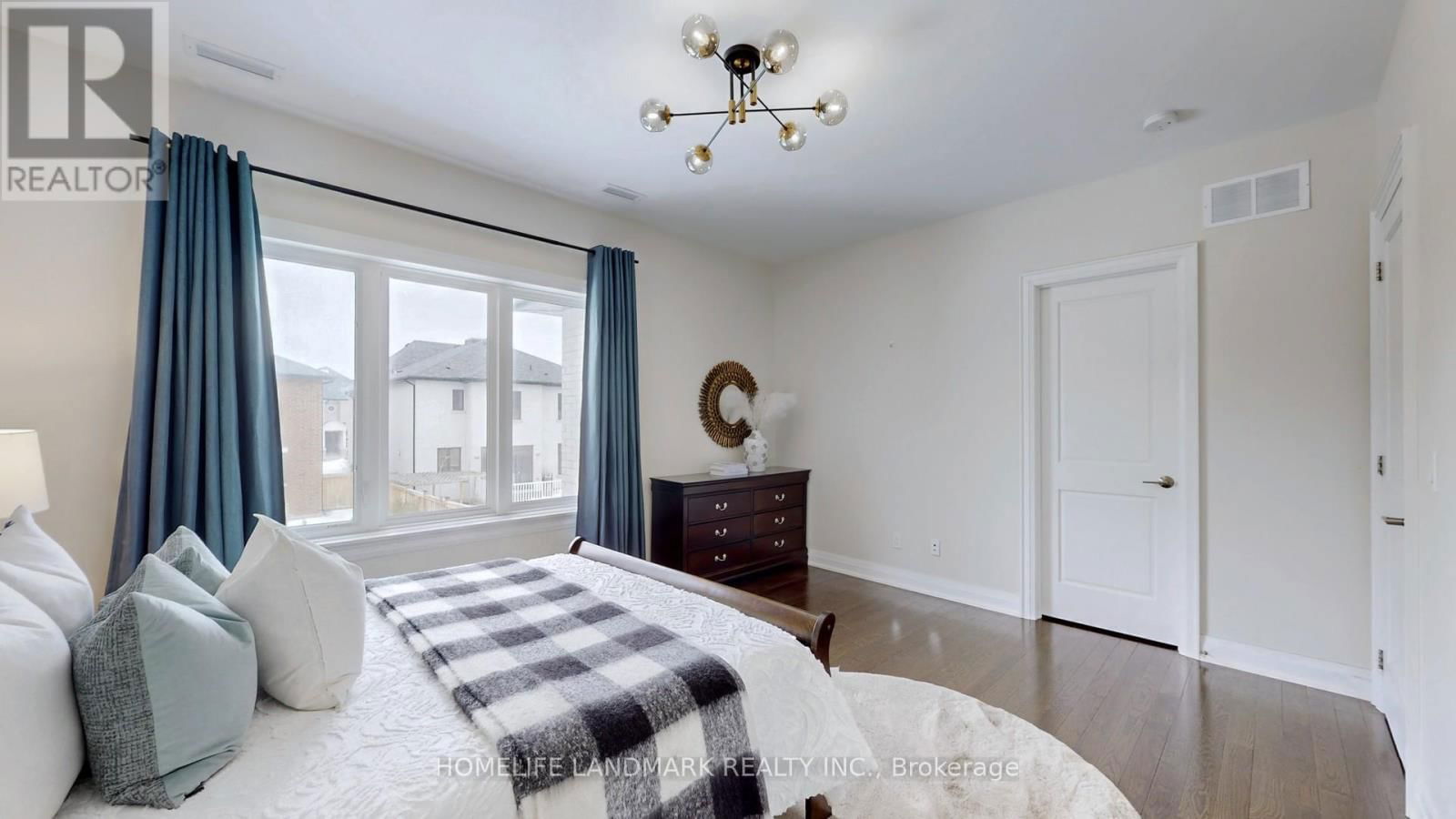 78 FITZGERALD AVENUE Image 36