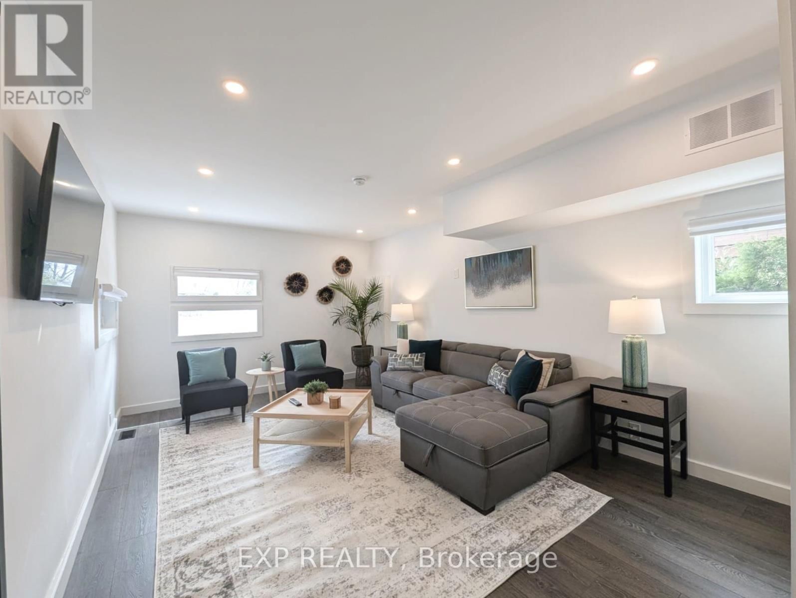 142 MOORE'S BEACH ROAD Image 14