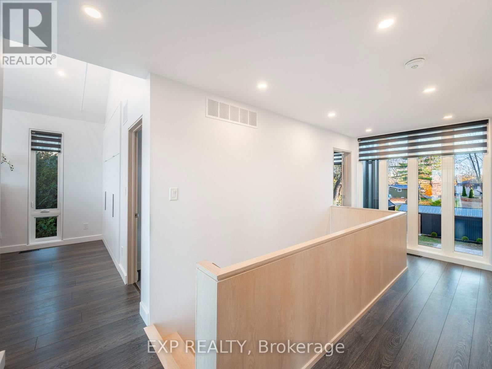 142 MOORE'S BEACH ROAD Image 25