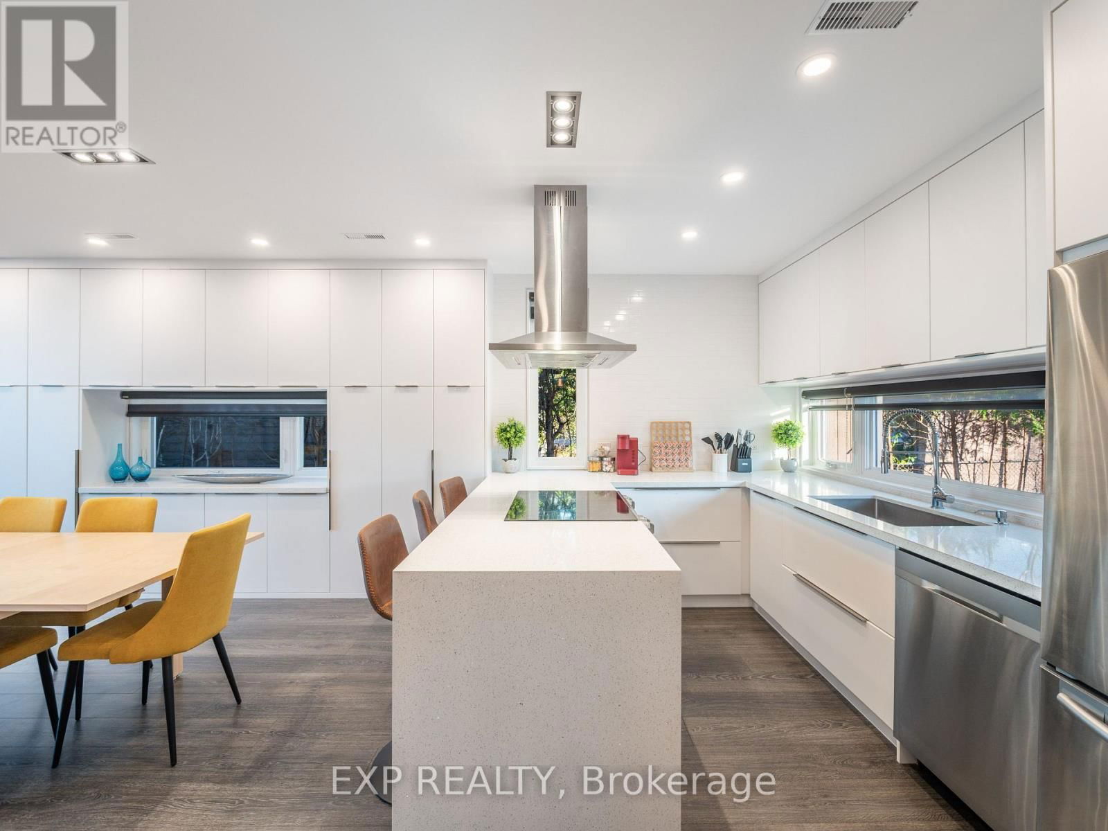 142 MOORE'S BEACH ROAD Image 7