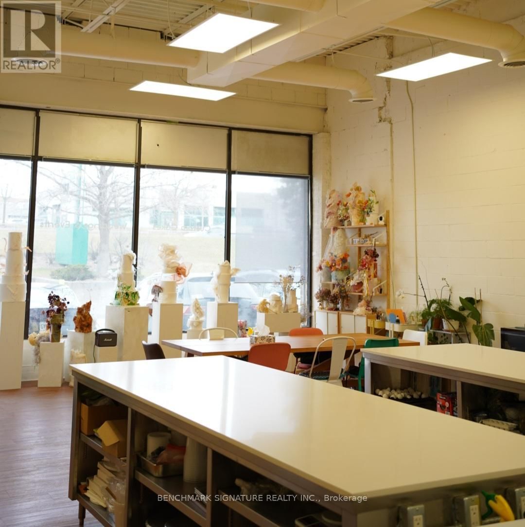 9 - 10 EAST WILMOT STREET Image 3