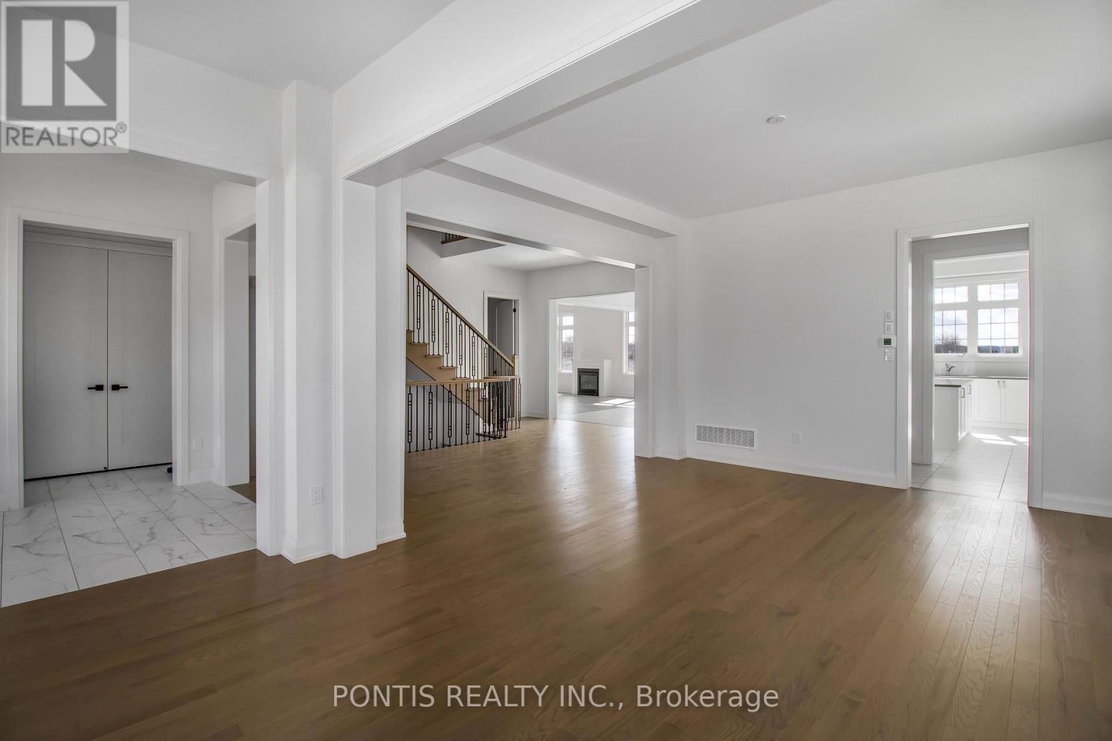 89 MARIGOLD BOULEVARD Image 10