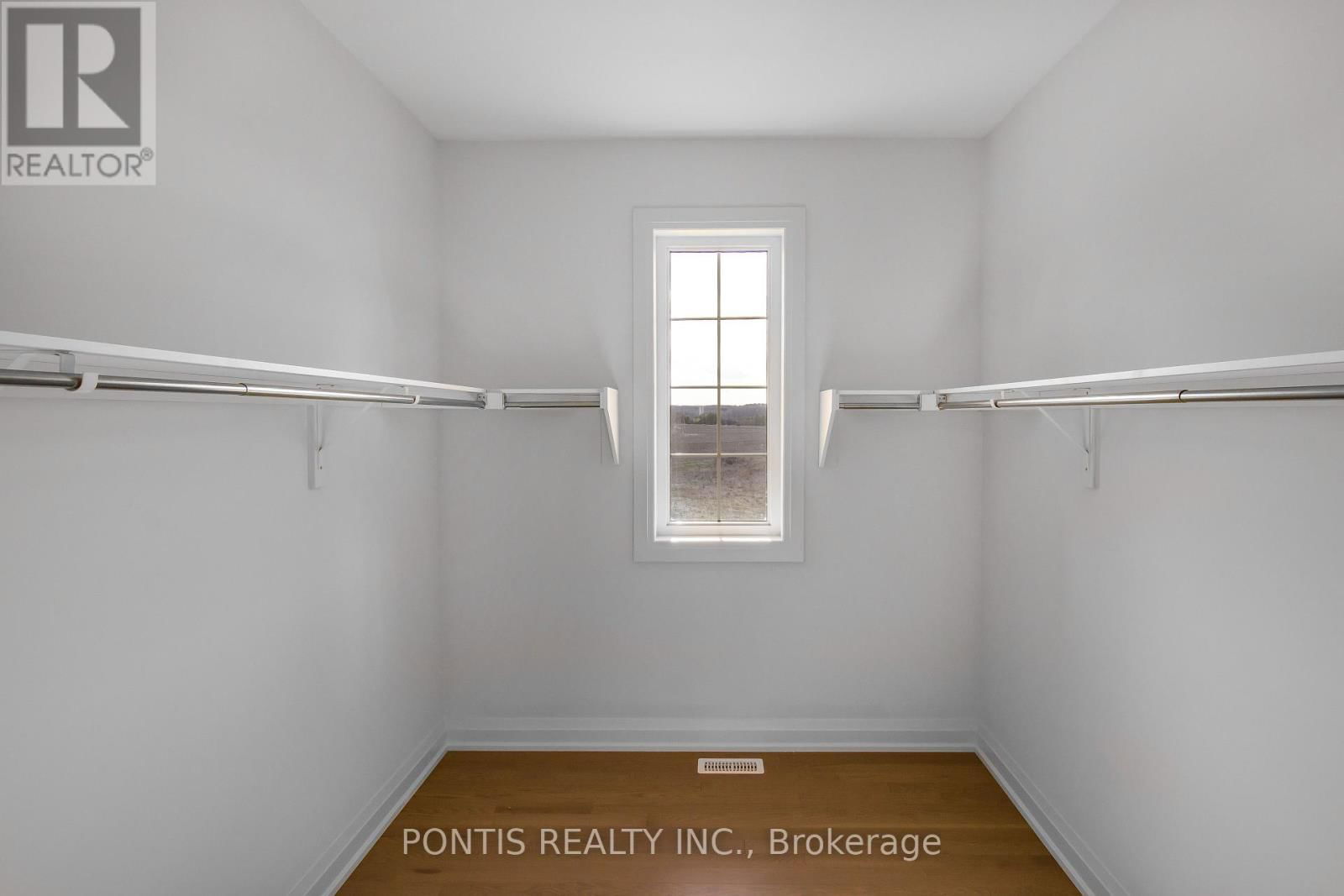89 MARIGOLD BOULEVARD Image 17
