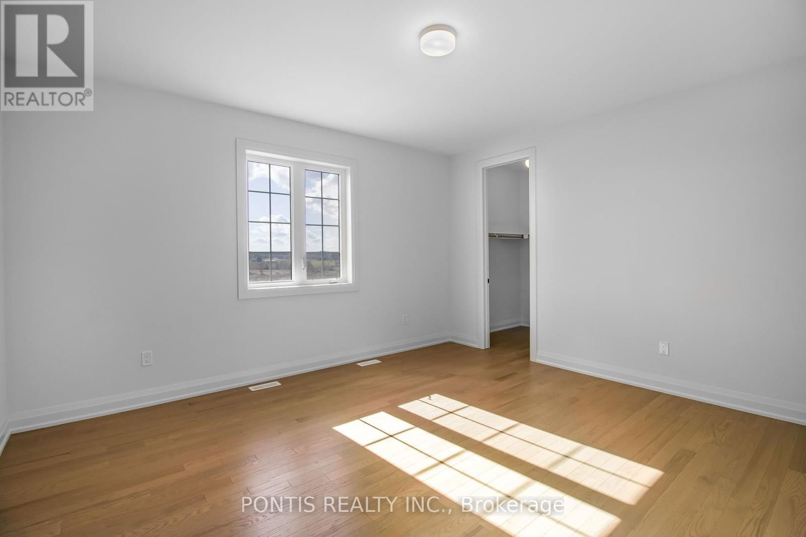 89 MARIGOLD BOULEVARD Image 24
