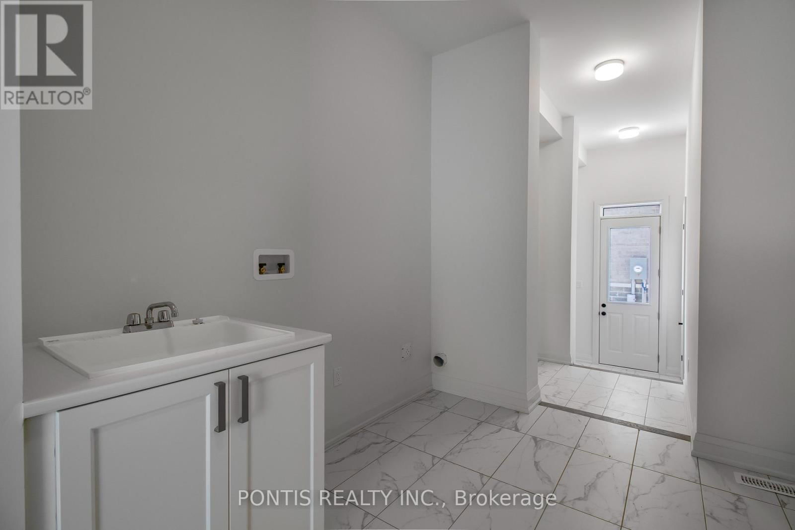 89 MARIGOLD BOULEVARD Image 27