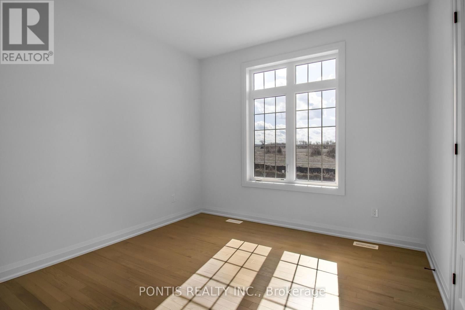 89 MARIGOLD BOULEVARD Image 7