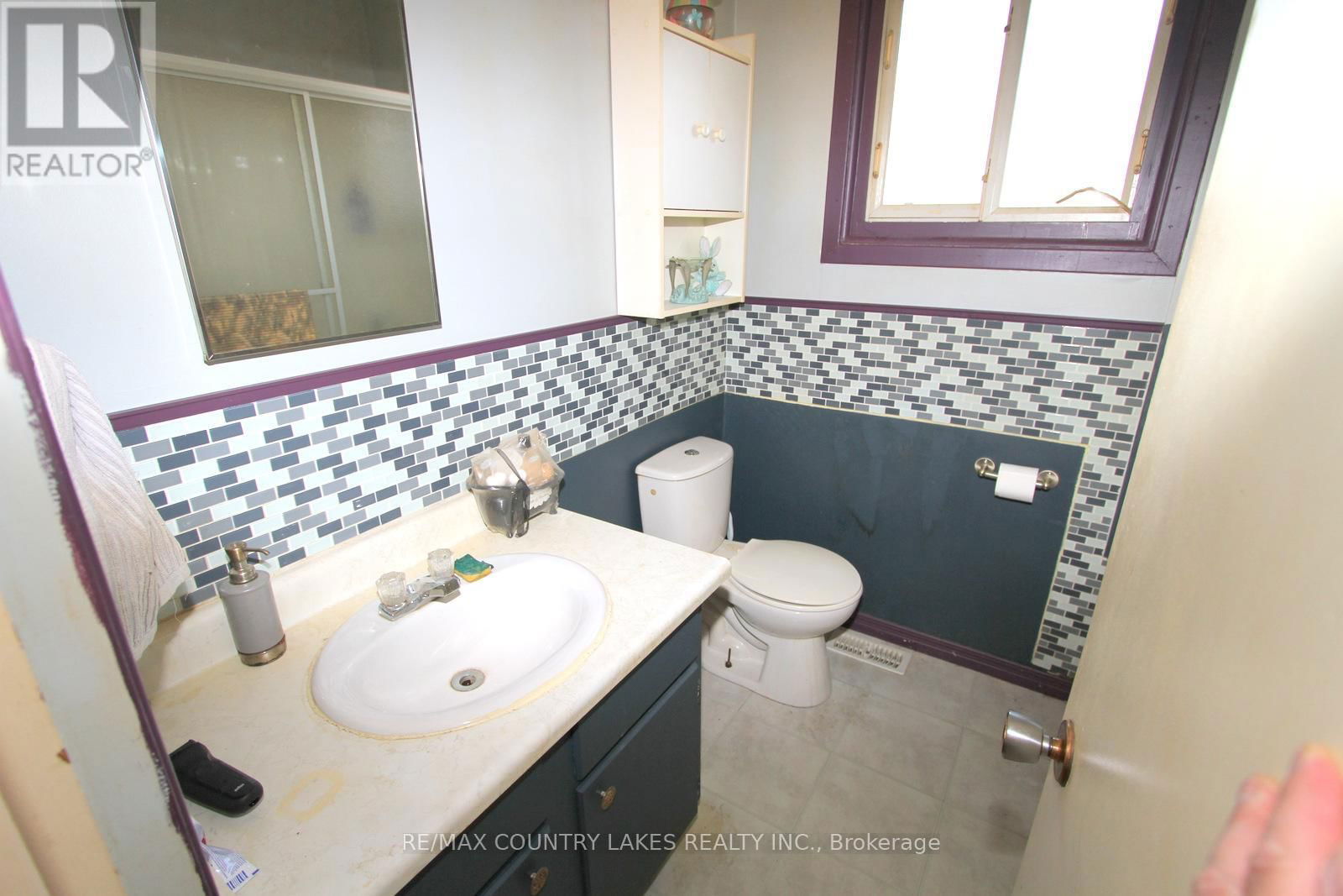 413 MILL STREET Image 16