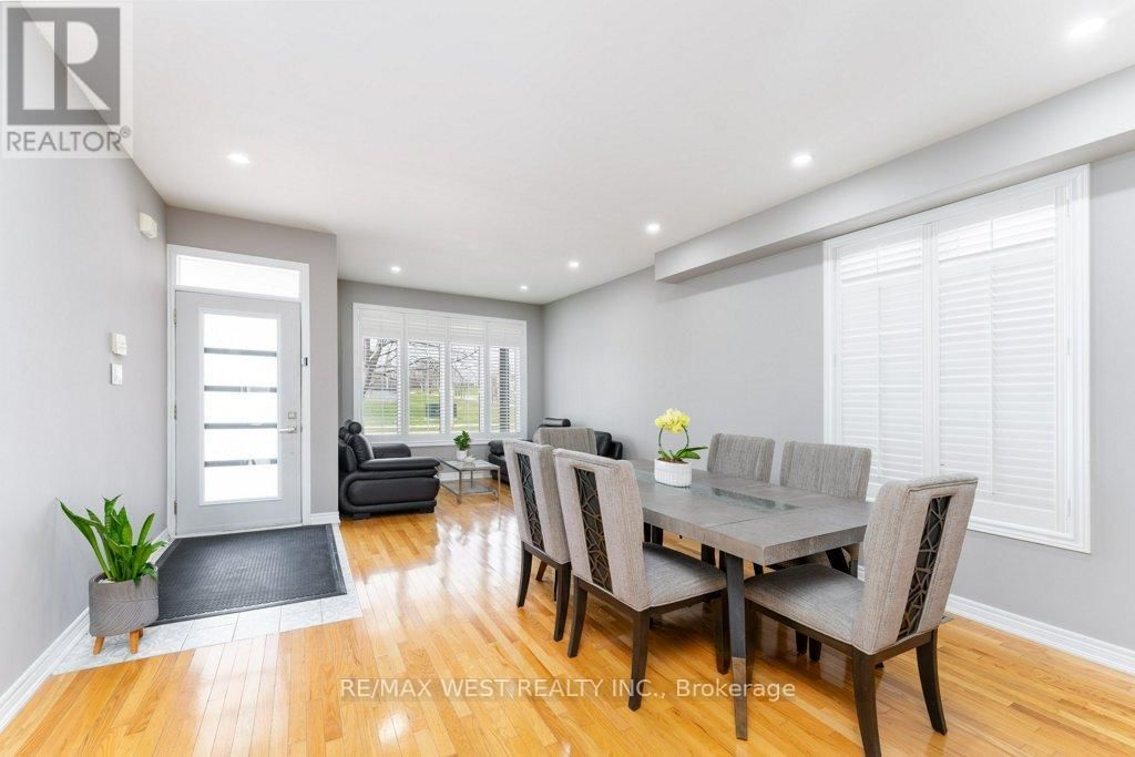 93 DAVOS ROAD Image 11
