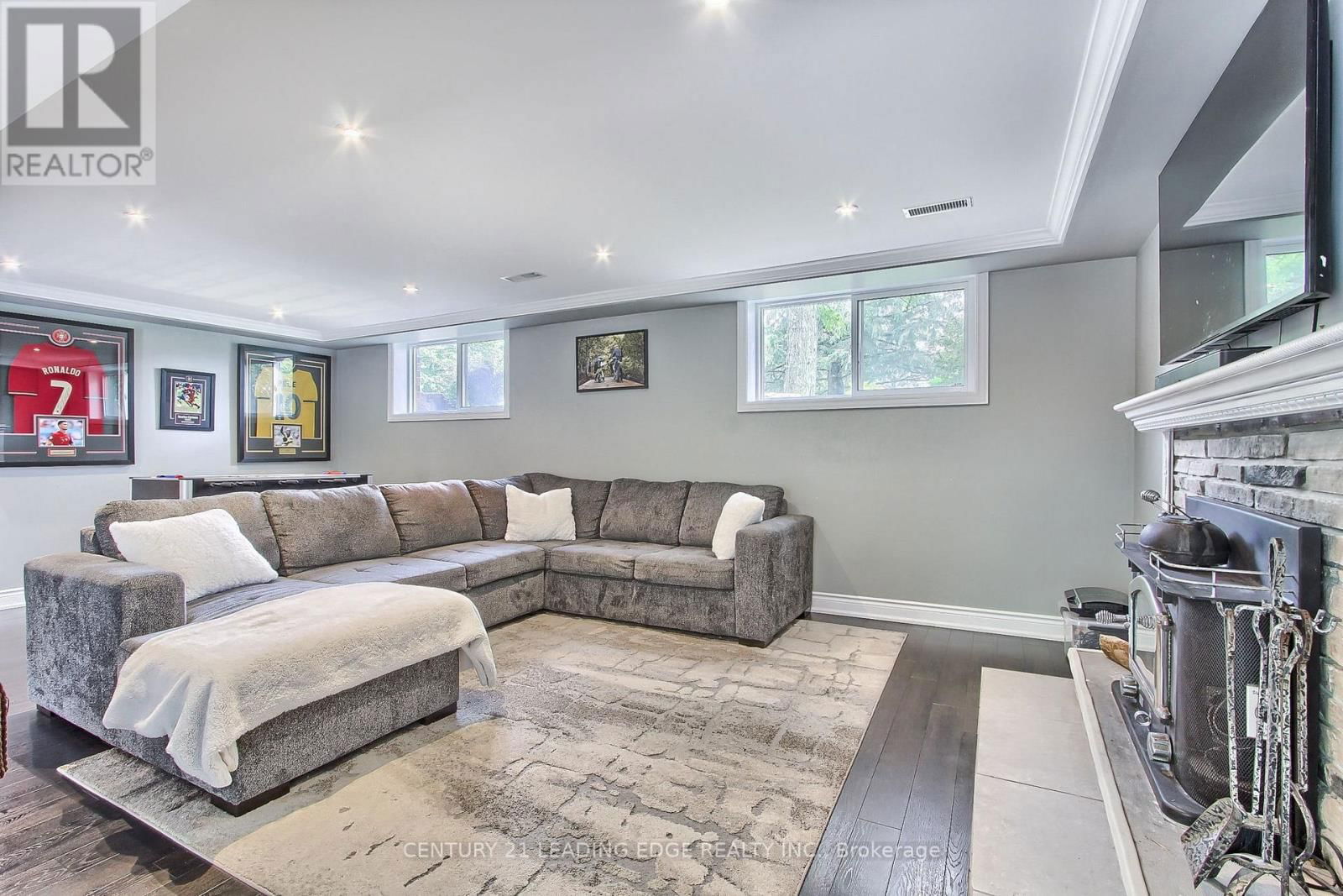 510 OLD STOUFFVILLE ROAD Image 22