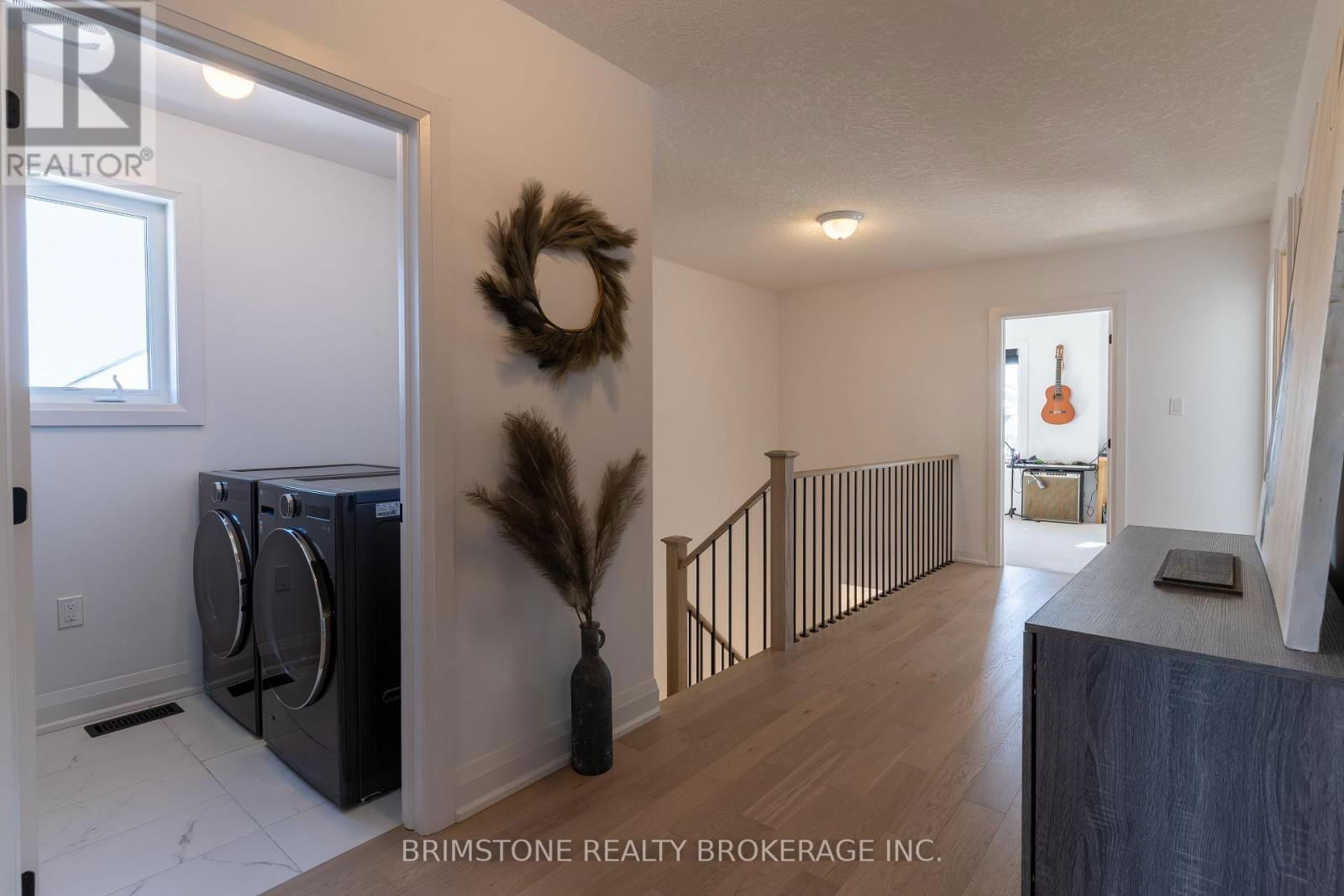 119 GRAY AVENUE Image 11