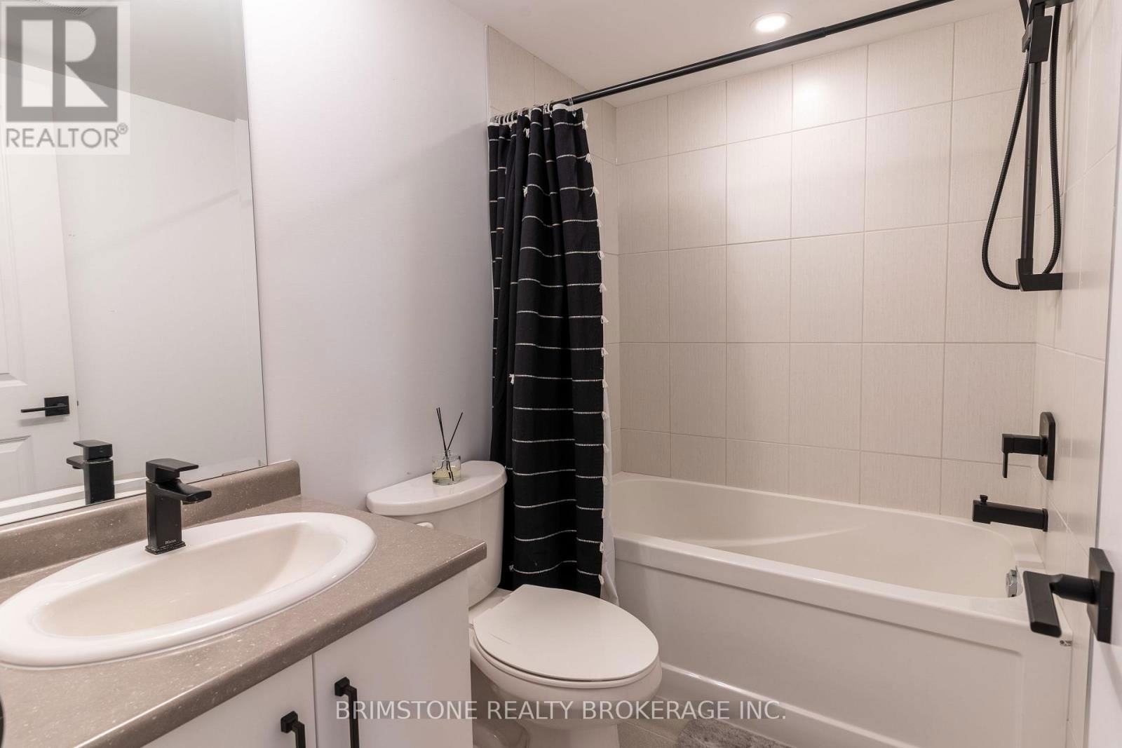 119 GRAY AVENUE Image 30