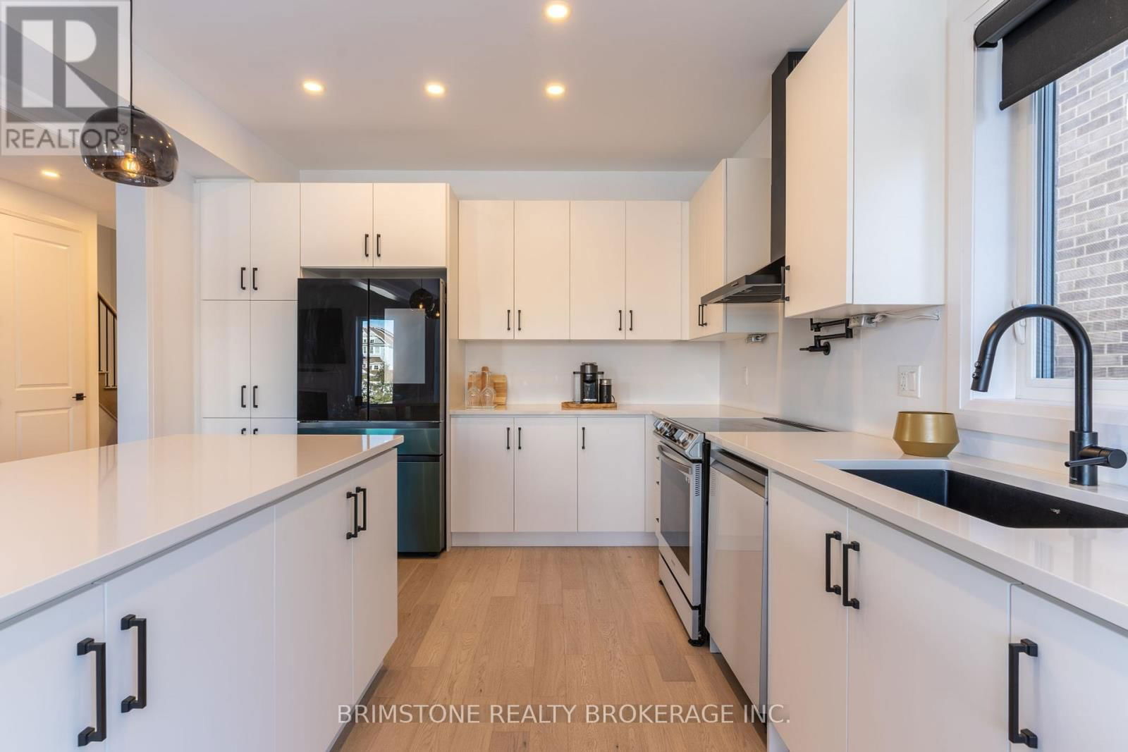 119 GRAY AVENUE Image 7