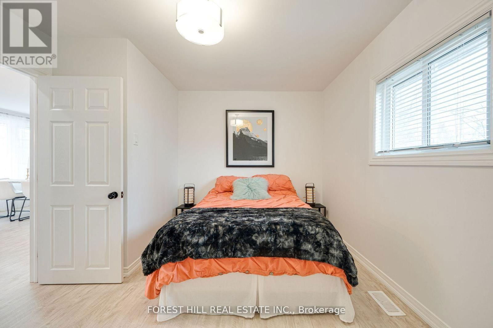 349 PENN AVENUE Image 16