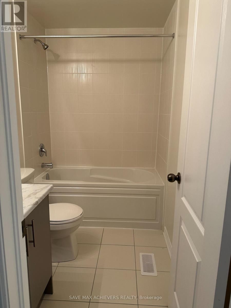 19 LAWRENCE D. PRIDHAM AVENUE Image 33
