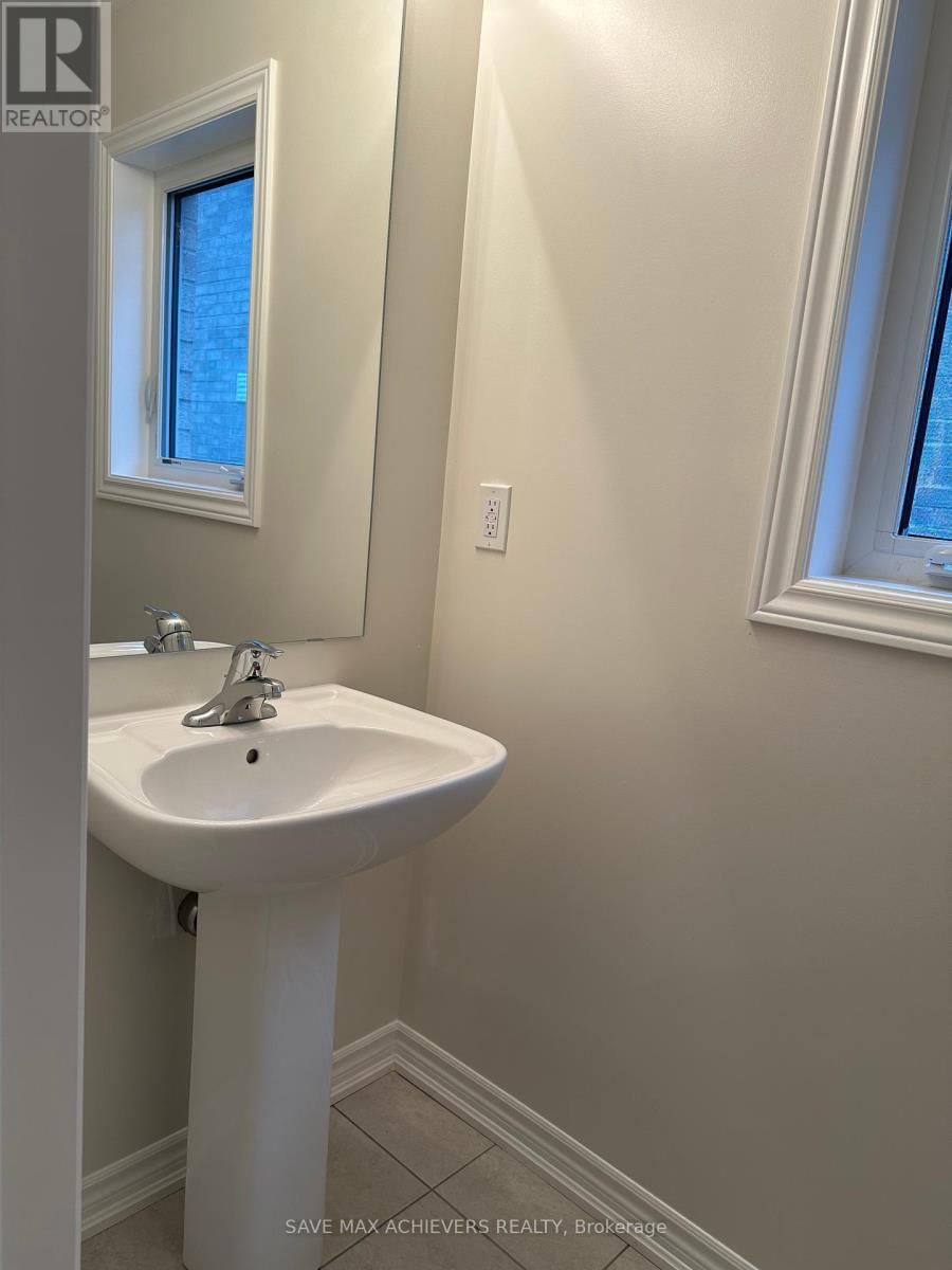 19 LAWRENCE D. PRIDHAM AVENUE Image 5