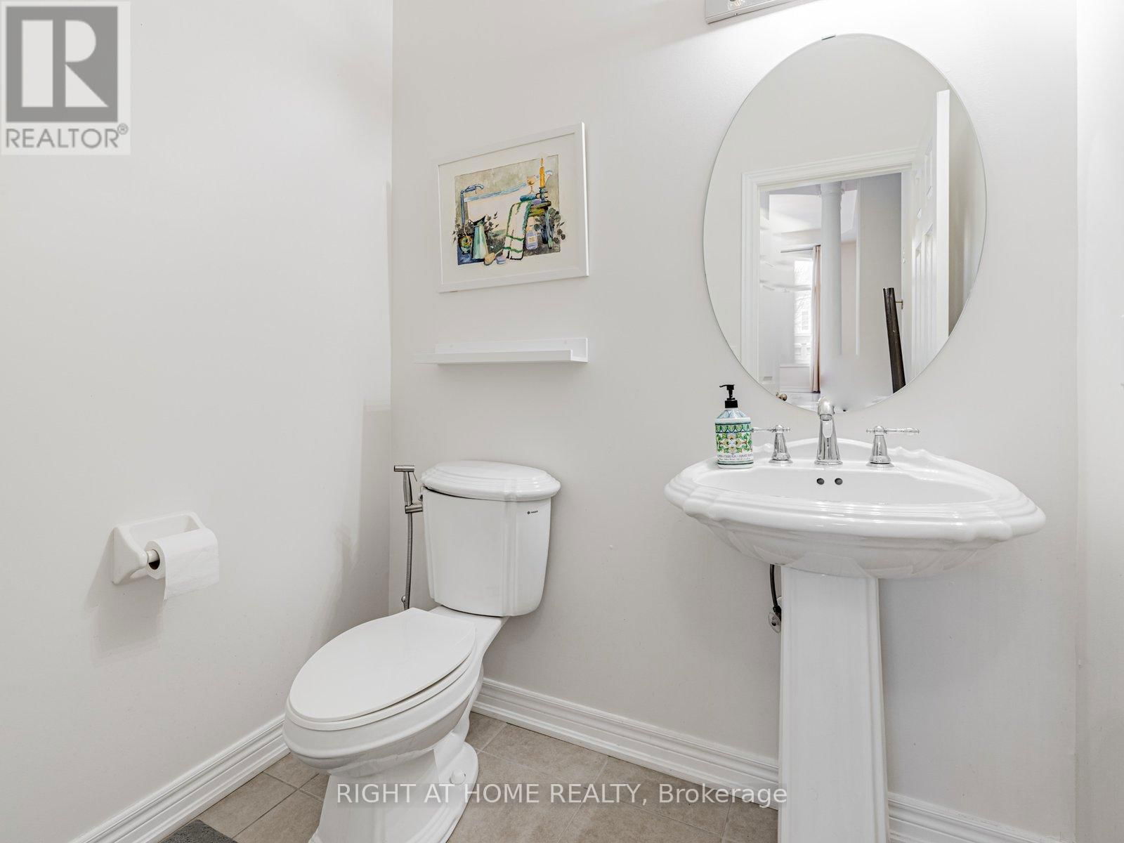 69 MORLAND CRESCENT Image 18