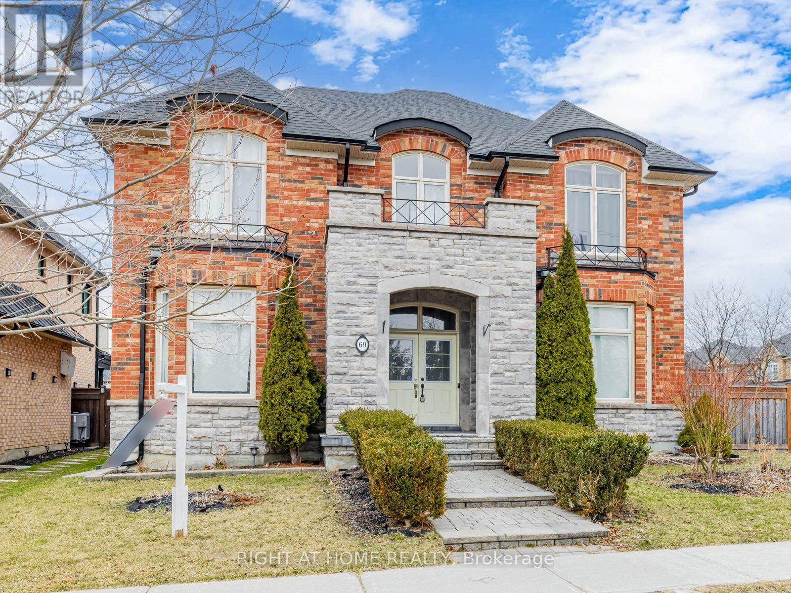 69 MORLAND CRESCENT Image 4