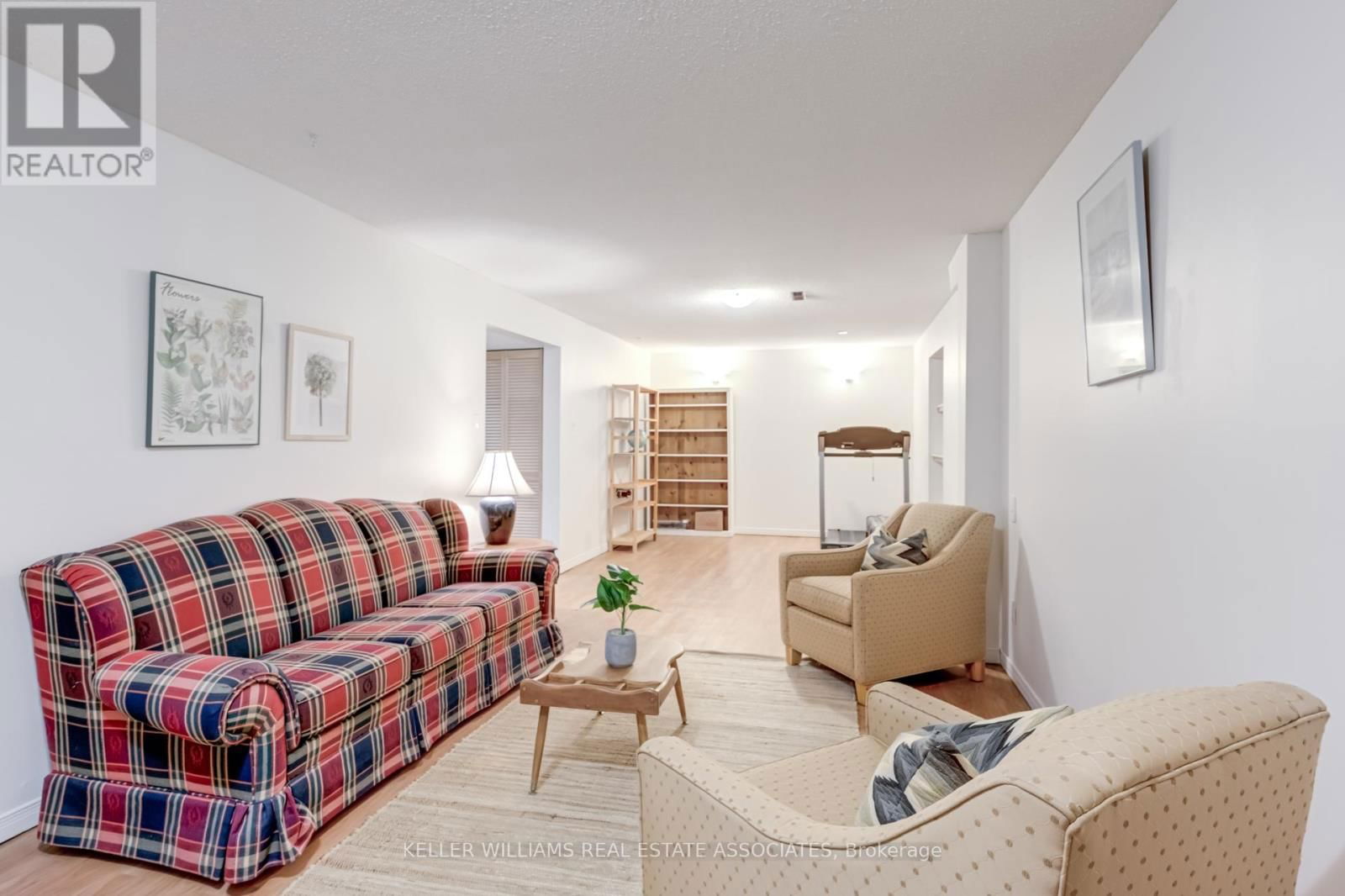 62 STARGELL CRESCENT Image 30