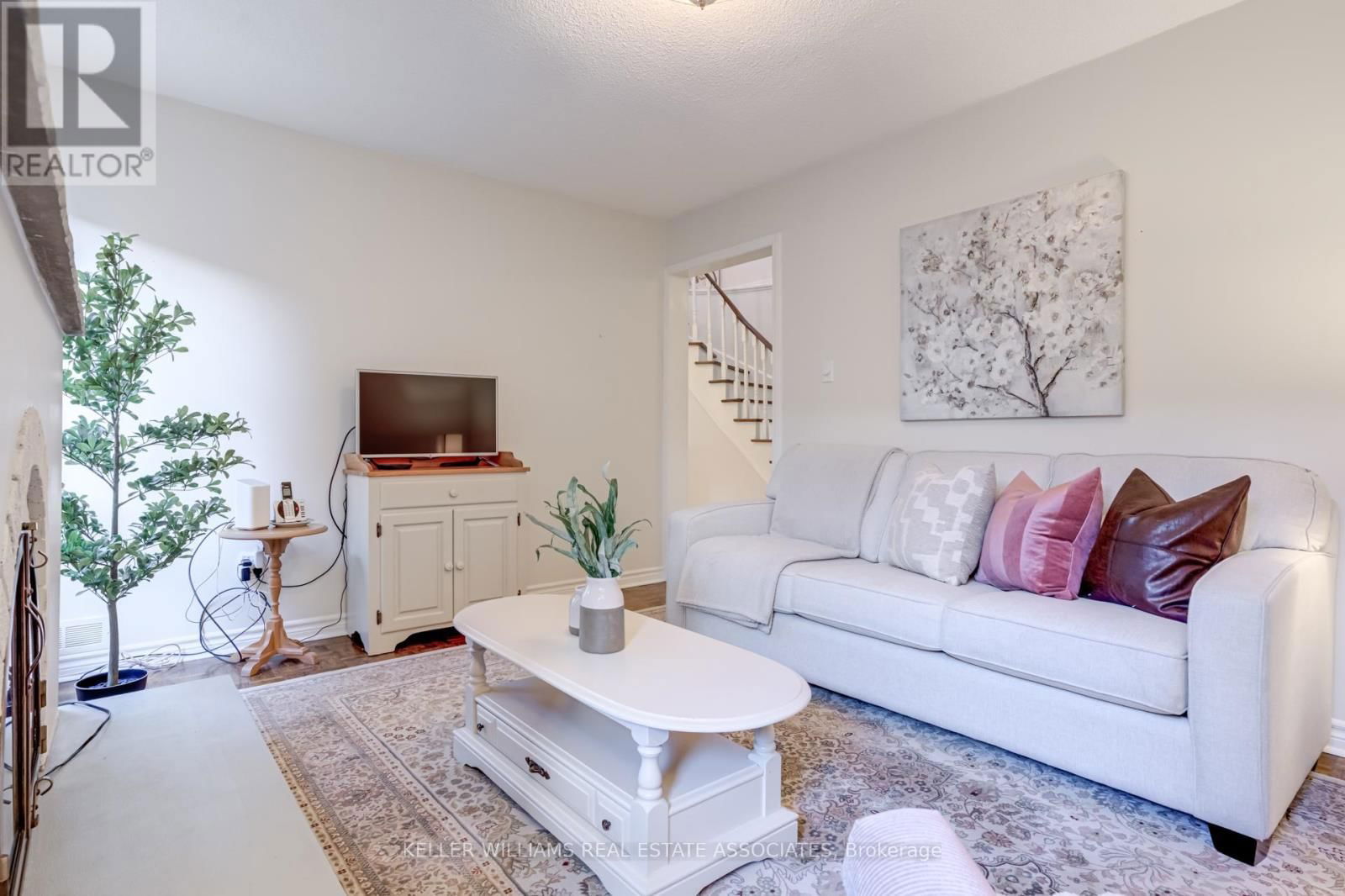 62 STARGELL CRESCENT Image 4