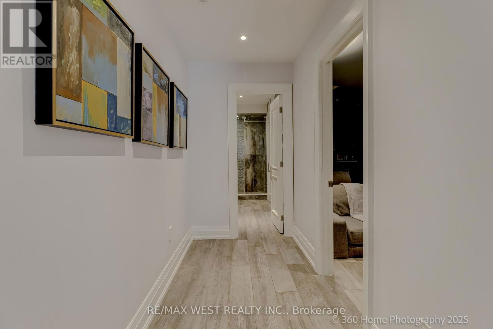 336 PINE TREES COURT WEST Image 38