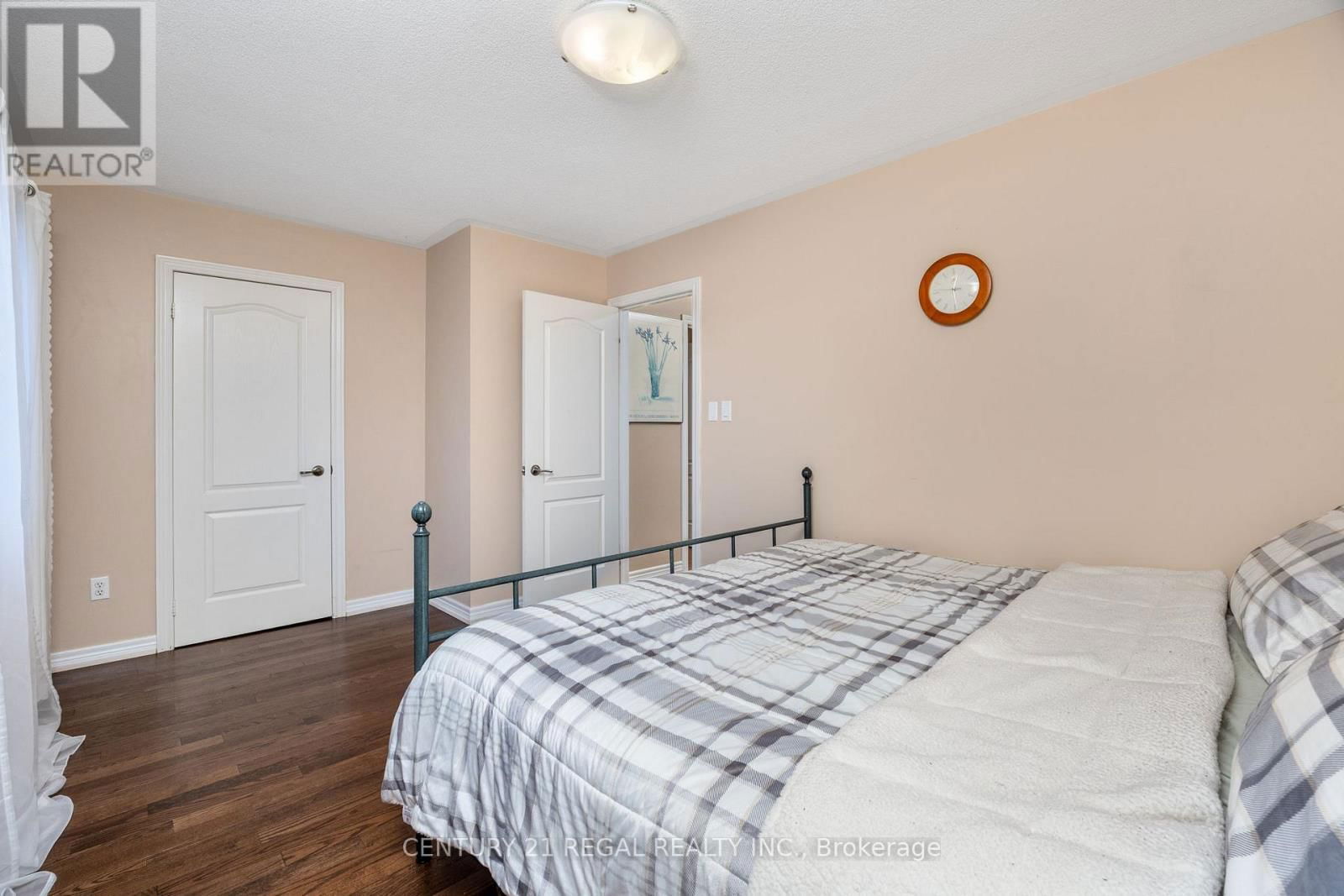 78A KERFOOT CRESCENT Image 23