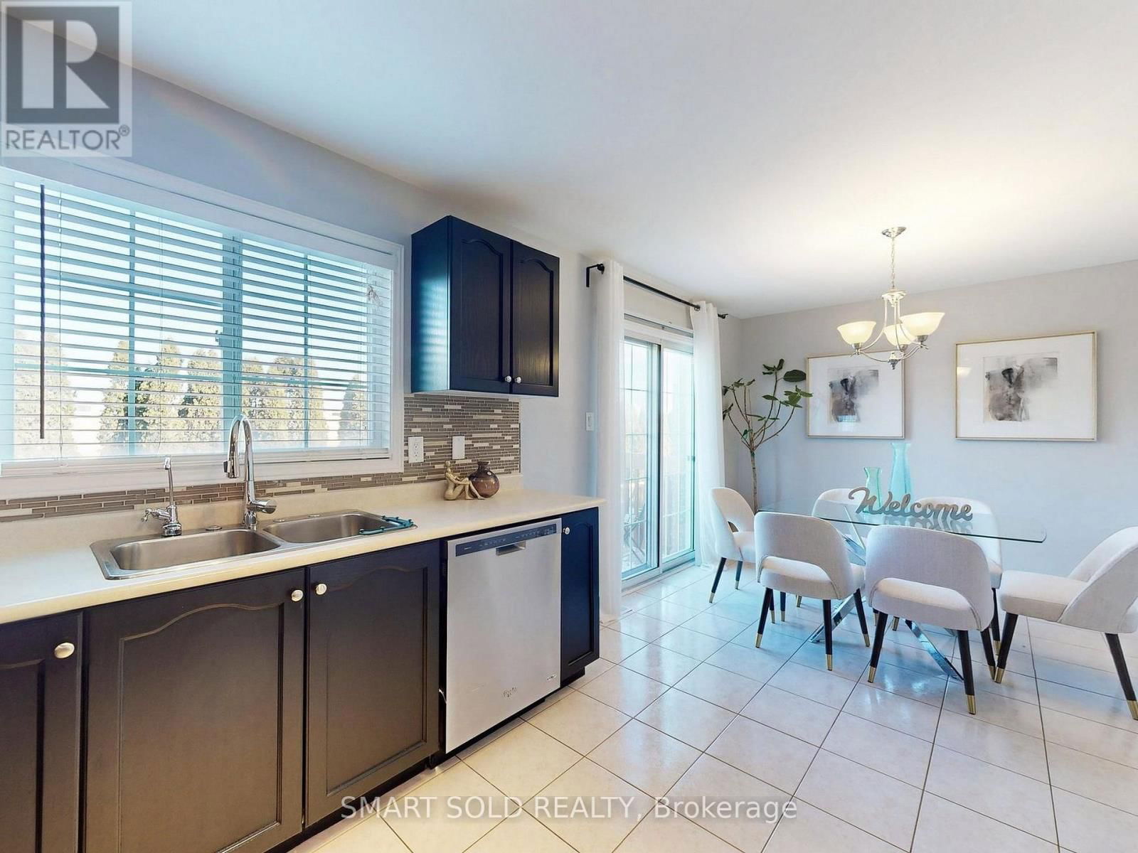 333 FLAGSTONE WAY Image 10