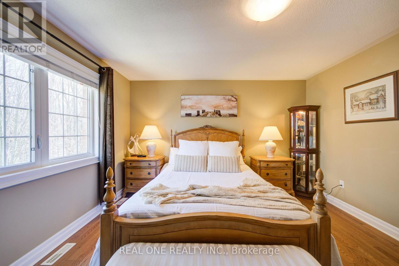 36 BRILL COURT Image 32