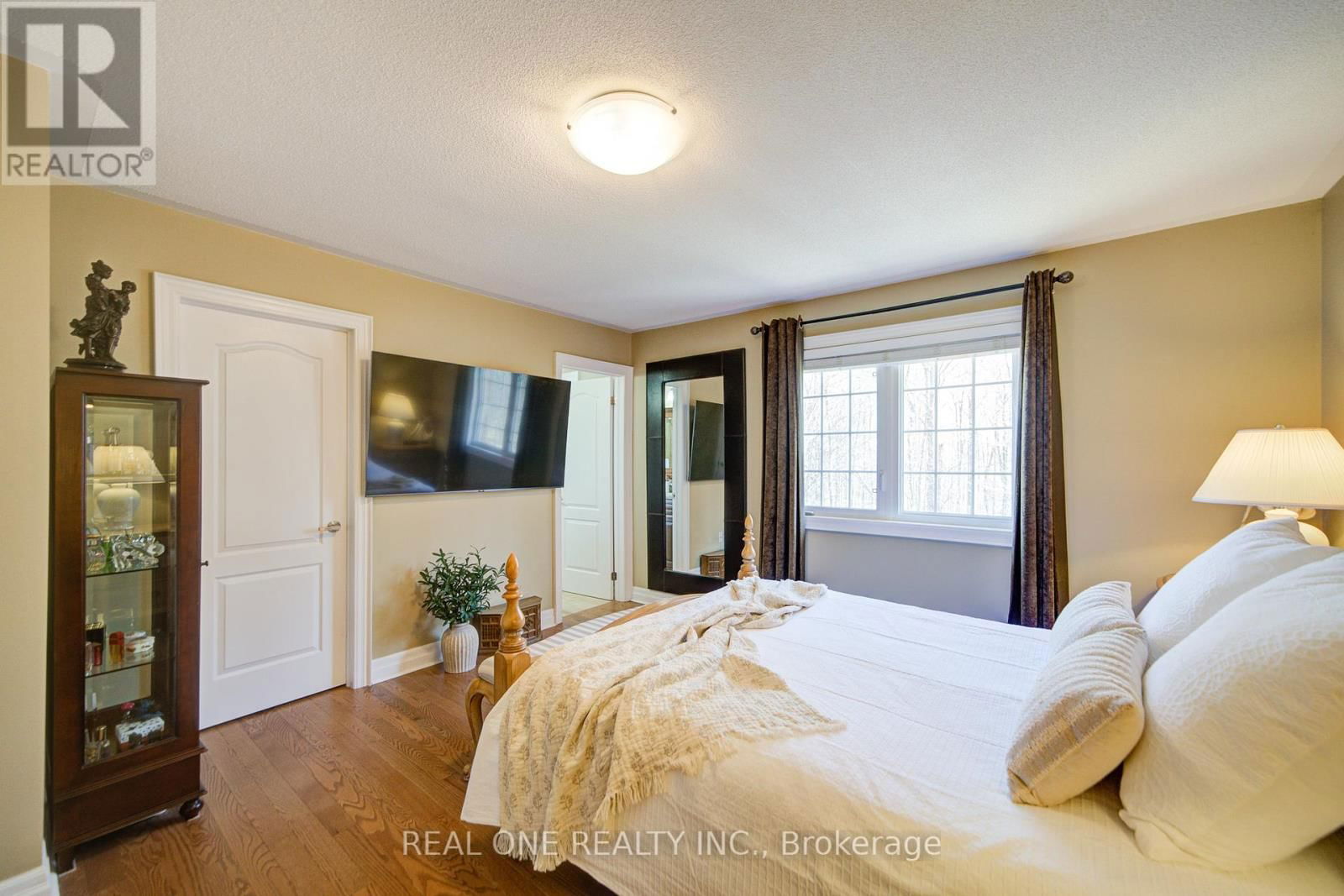 36 BRILL COURT Image 34