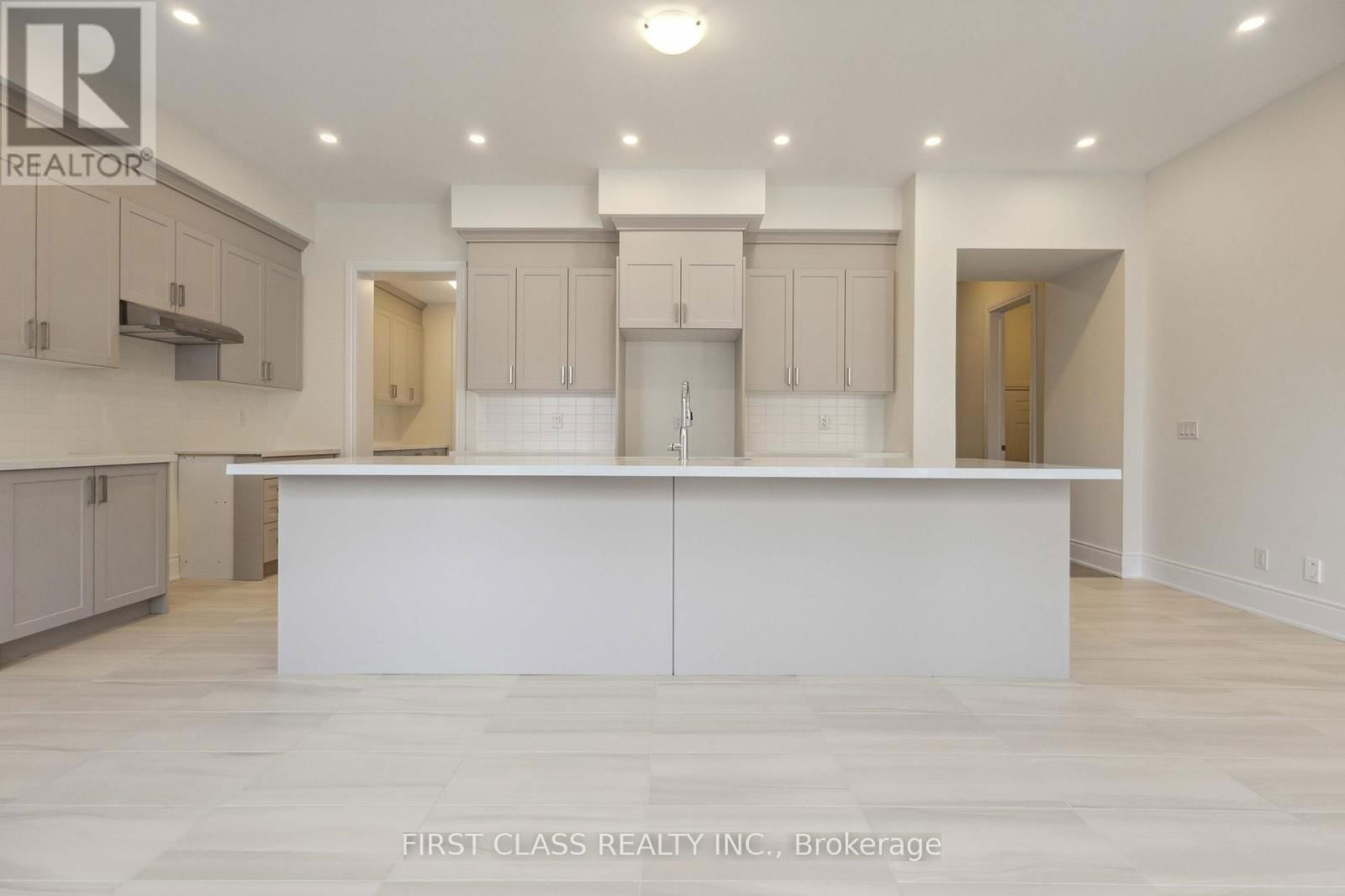 35 NANHAI AVENUE Image 4