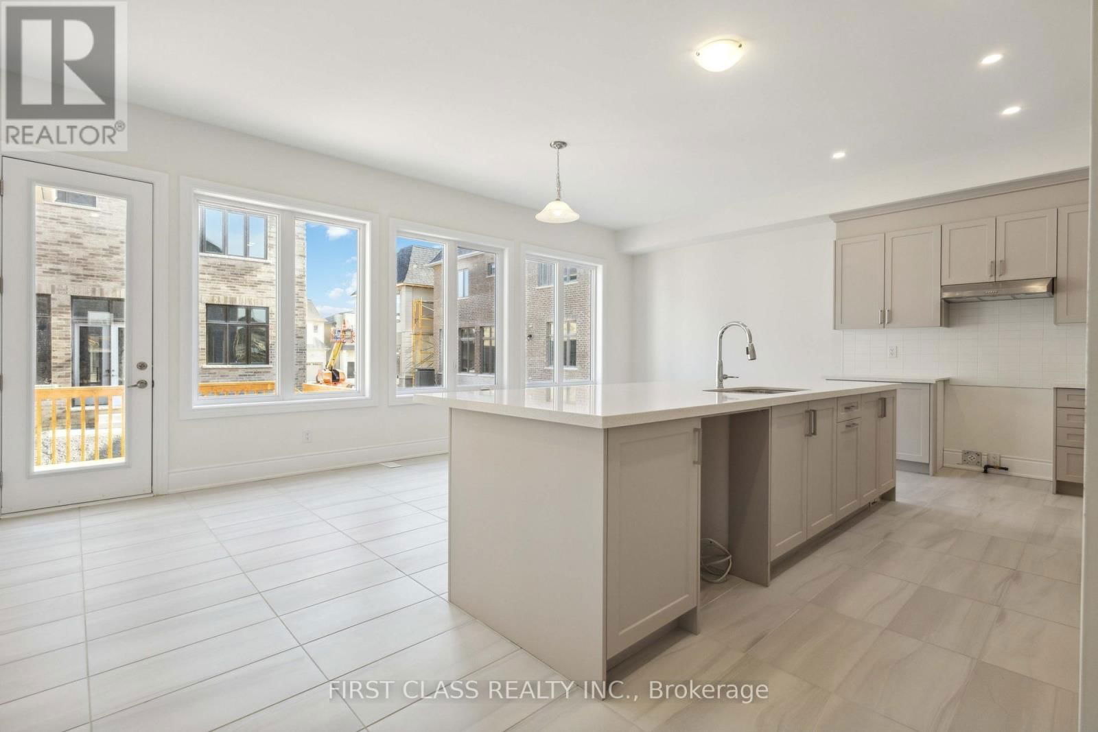 35 NANHAI AVENUE Image 8