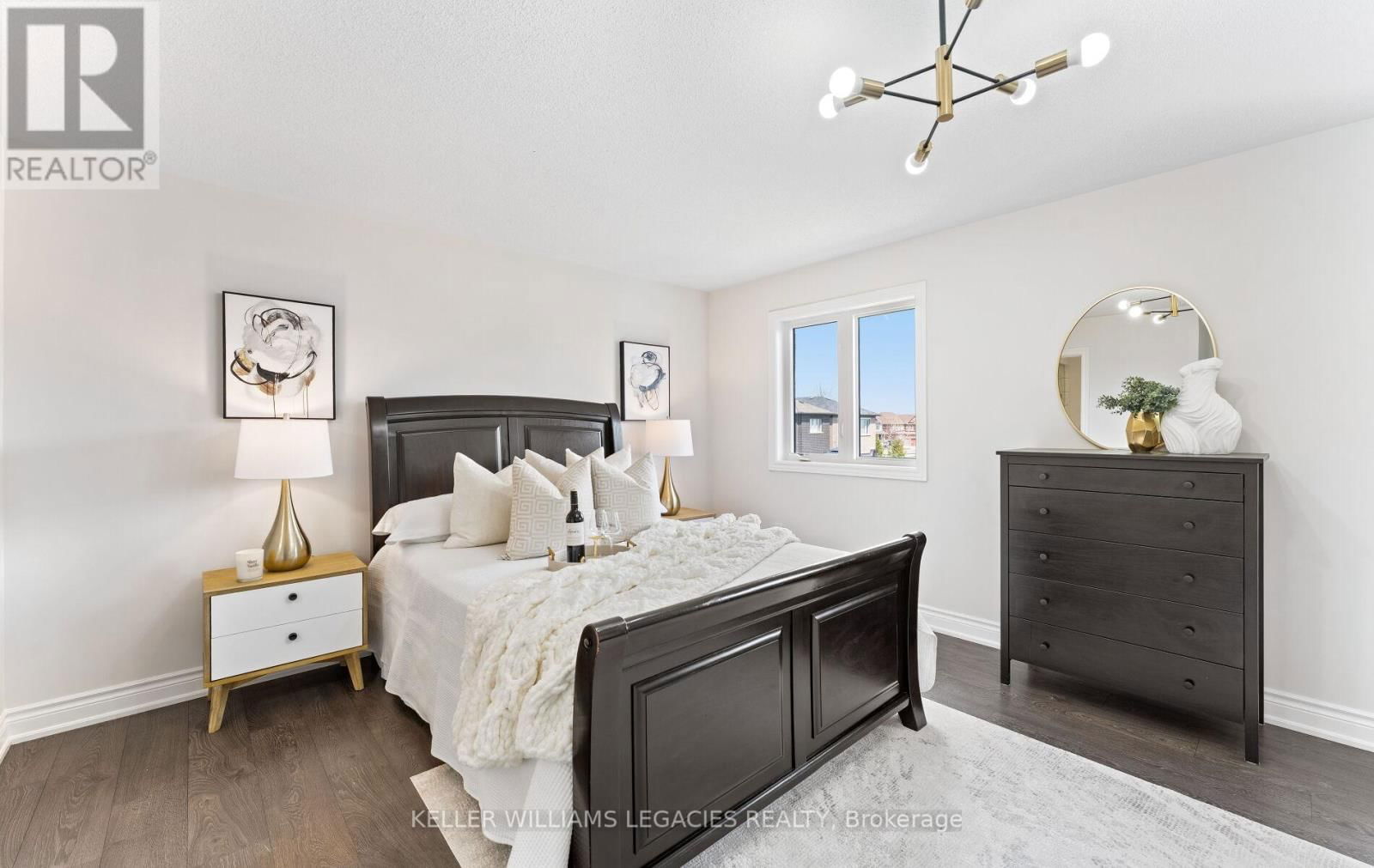 25 VELIA COURT Image 19