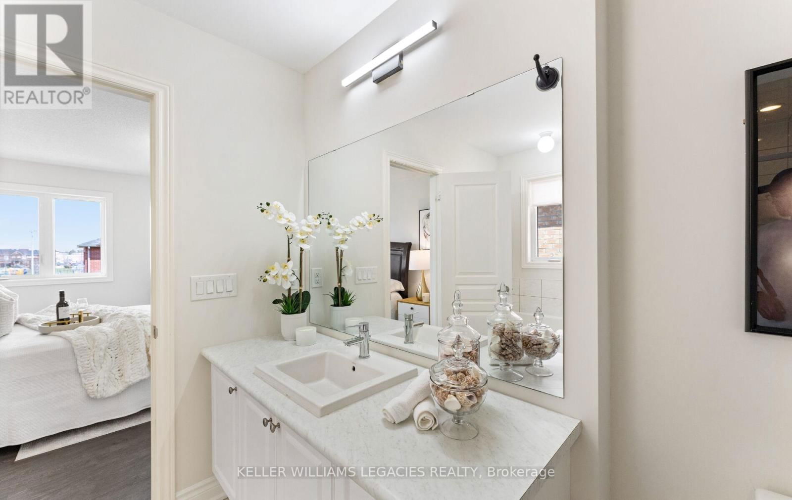 25 VELIA COURT Image 22